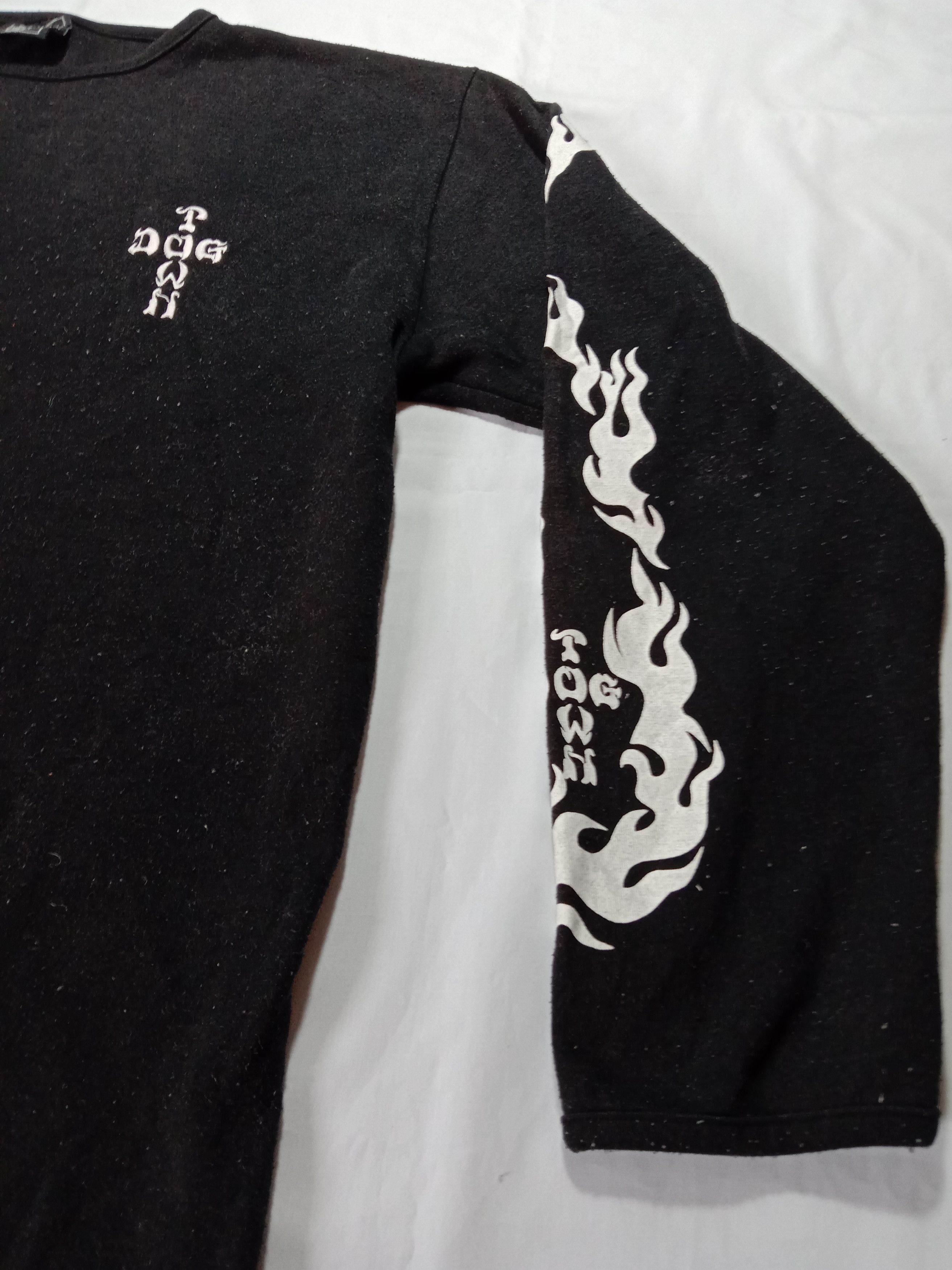 Dogtown Vintage DOGTOWN Stigmata Fire Flame Sleeve Skate Tee Size US M / EU 48-50 / 2 - 3 Thumbnail