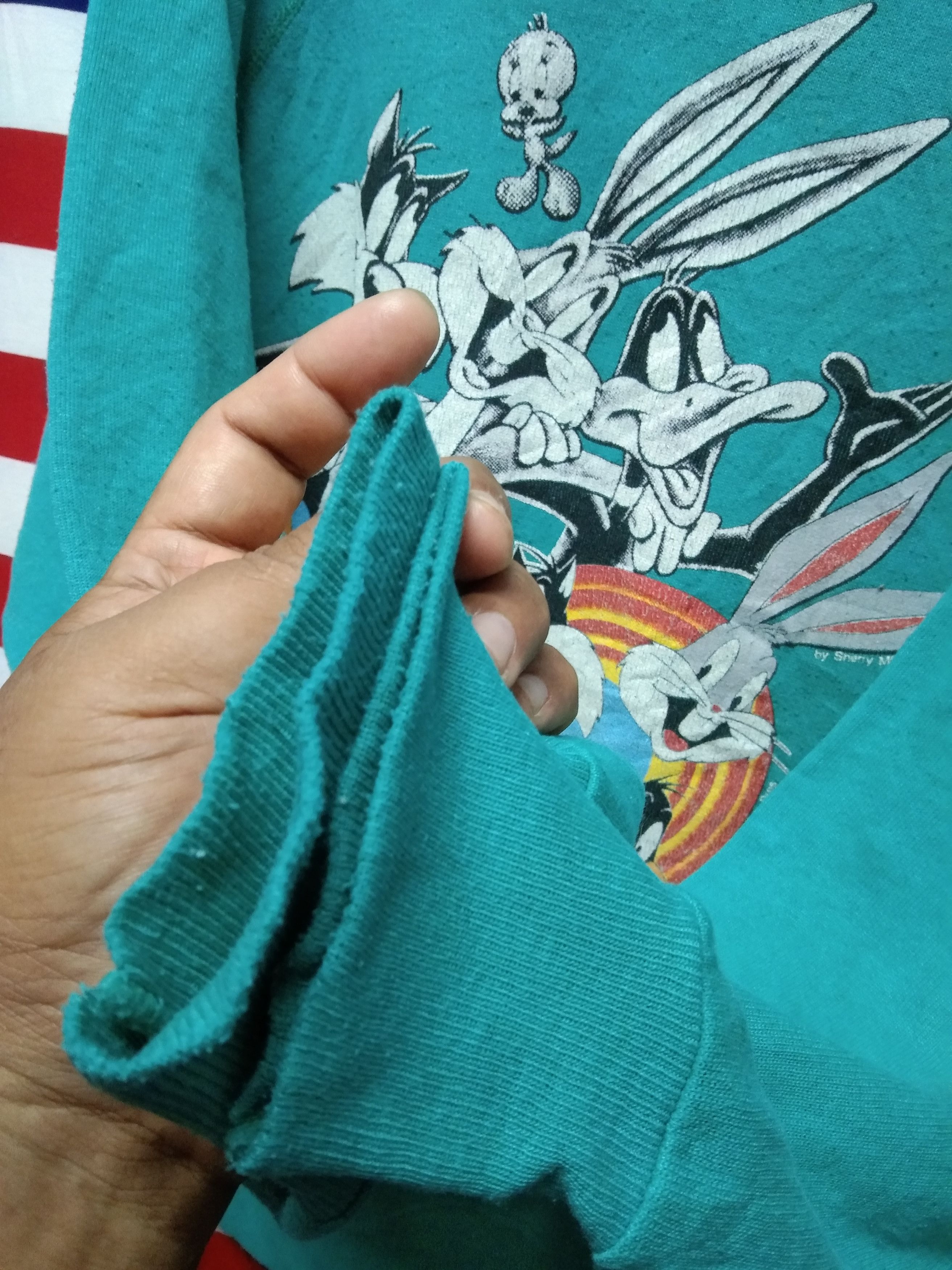 Vintage × Warner Bros VINTAGE 1994 LOONEY TUNES CREWNECK SWEATSHIRT (distressed) Size US XL / EU 56 / 4 - 7 Thumbnail