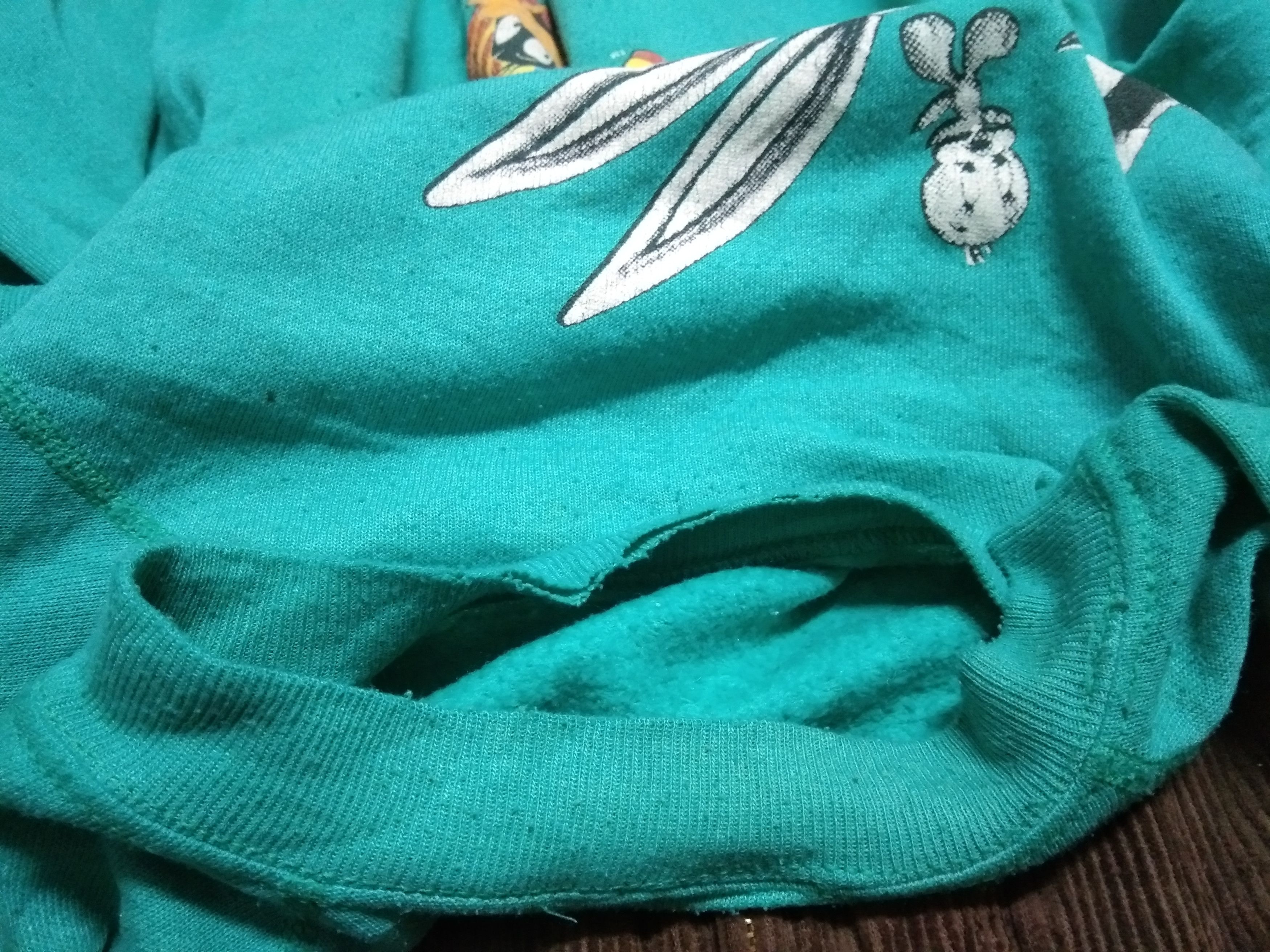 Vintage × Warner Bros VINTAGE 1994 LOONEY TUNES CREWNECK SWEATSHIRT (distressed) Size US XL / EU 56 / 4 - 9 Thumbnail