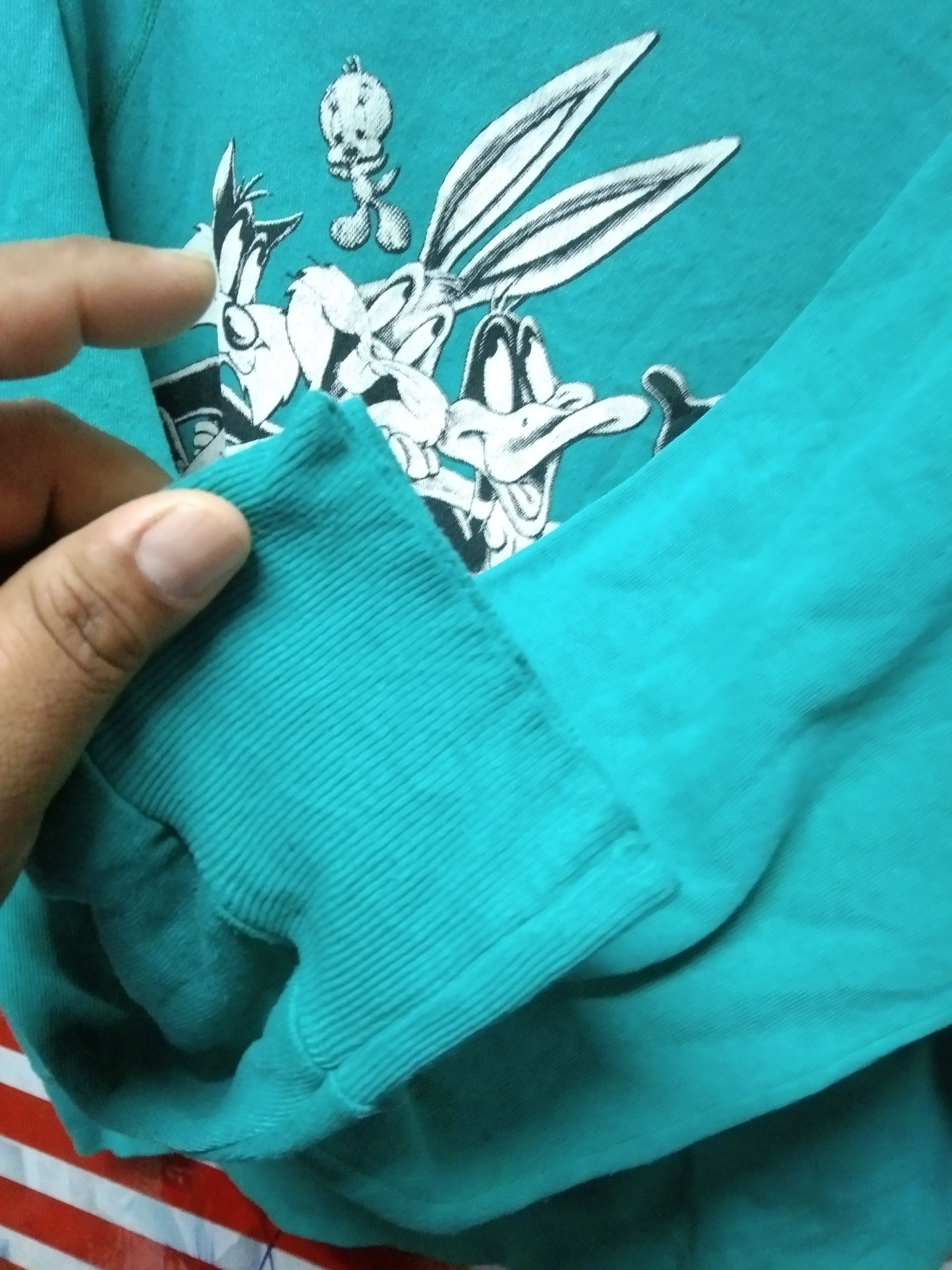 Vintage × Warner Bros VINTAGE 1994 LOONEY TUNES CREWNECK SWEATSHIRT (distressed) Size US XL / EU 56 / 4 - 5 Thumbnail