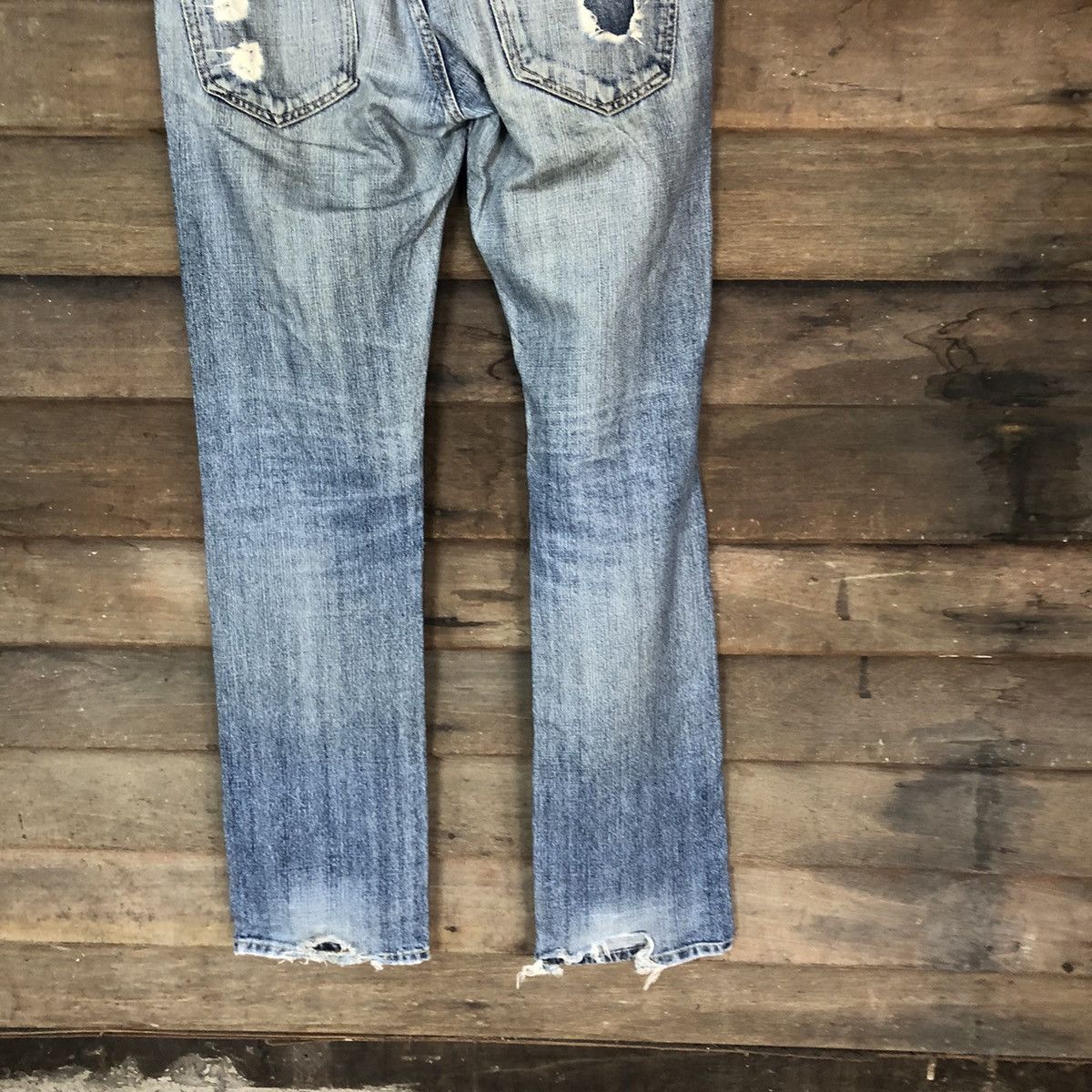 Uniqlo Uniqlo japan Blue Distressed Denim Pants #109 Size US 30 / EU 46 - 13 Thumbnail