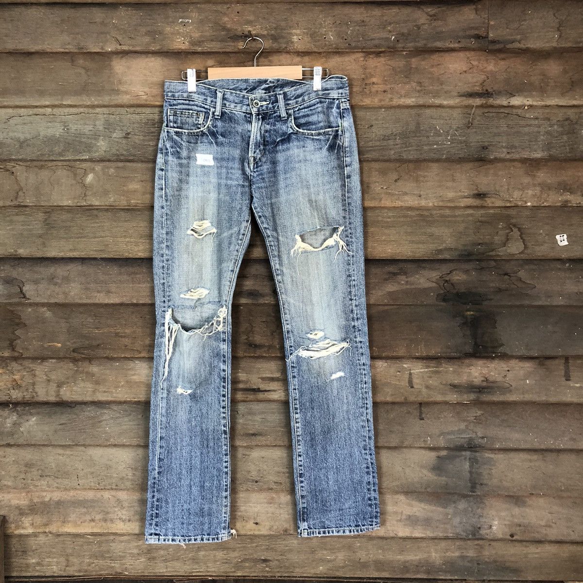 Uniqlo Uniqlo japan Blue Distressed Denim Pants #109 Size US 30 / EU 46 - 1 Thumbnail