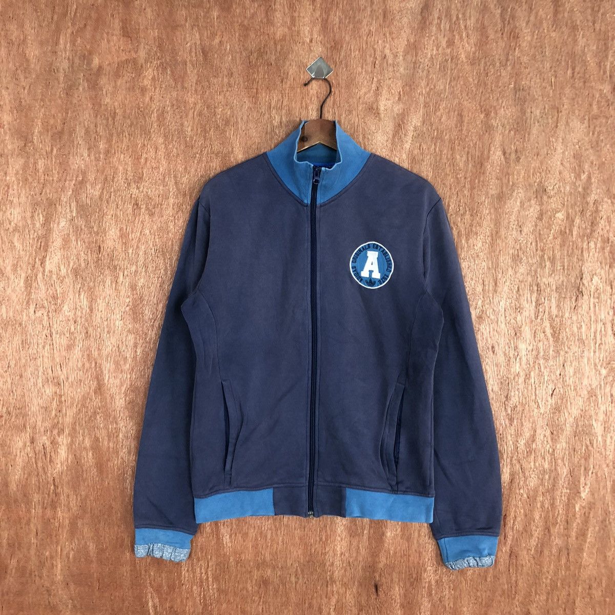 Adidas Adidas 3 stripe vintage logo Blue Sweater #1971 Size US L / EU 52-54 / 3 - 1 Thumbnail