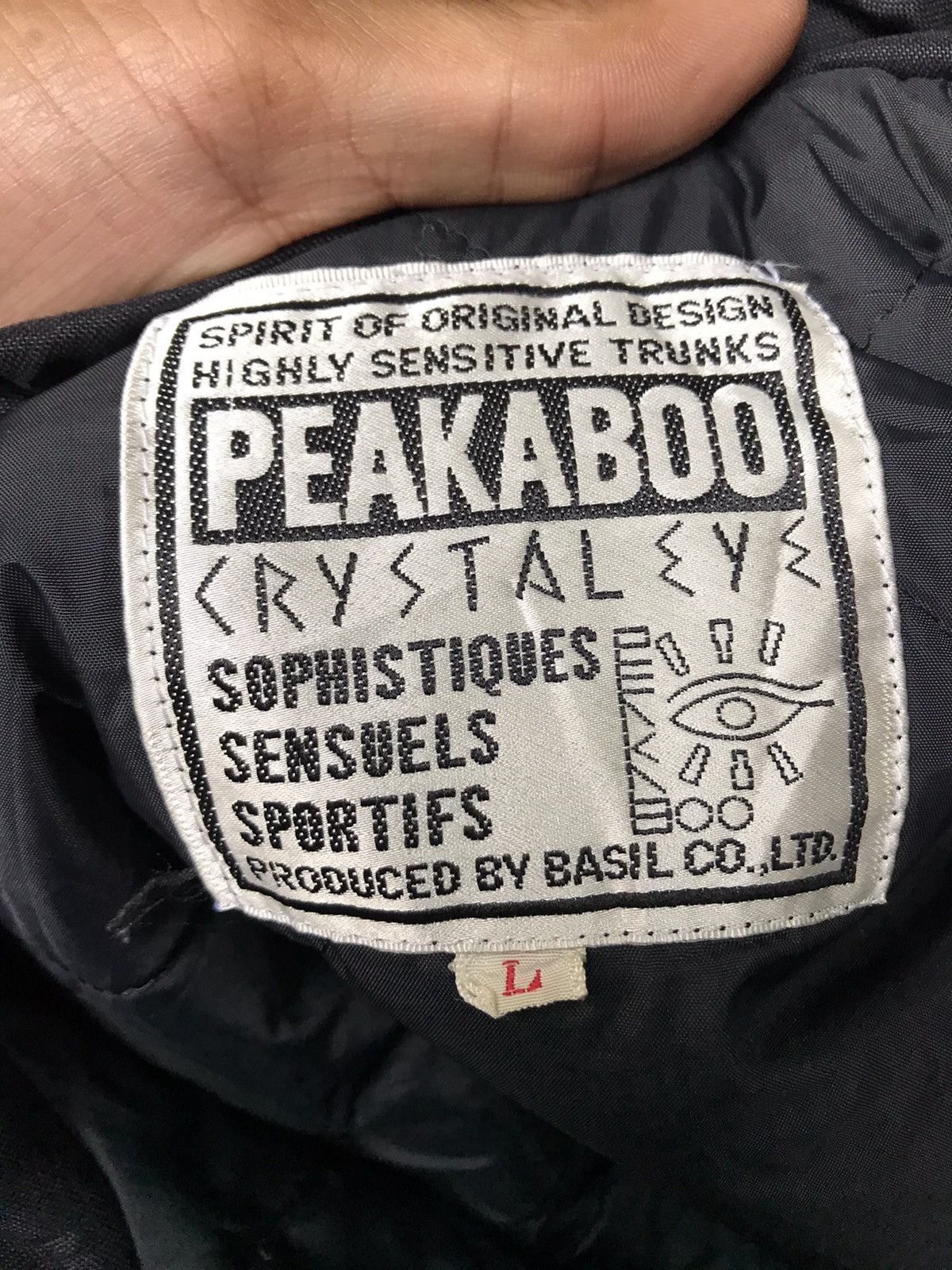 Japanese Brand Vintage Peakaboo Crystal Eye pop art hooded ski jacket Size US L / EU 52-54 / 3 - 9 Thumbnail