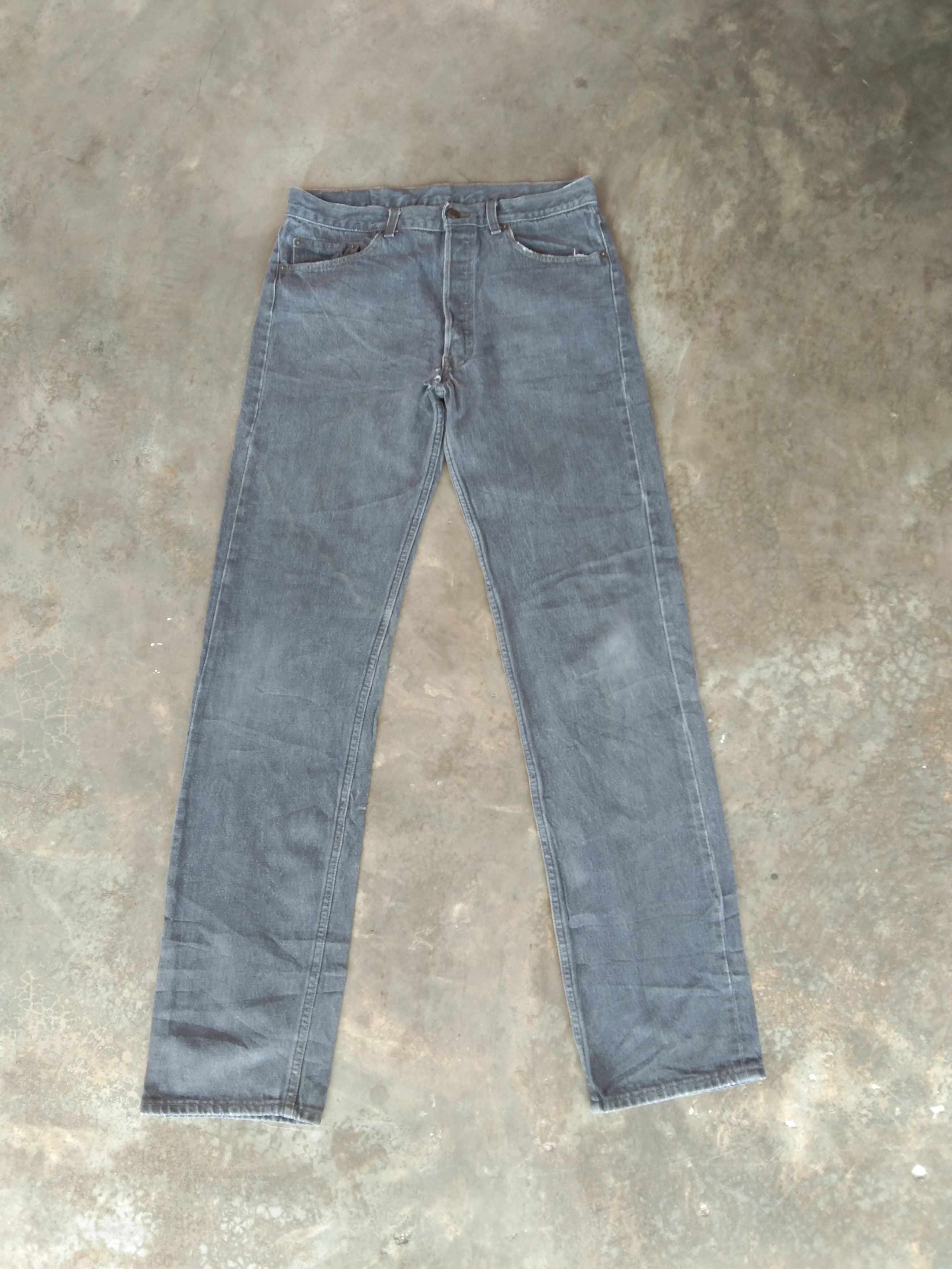 Levi's × Vintage 80s Vintage Levis 501 Grey Made In USA Distressed Jeans Size US 34 / EU 50 - 1 Thumbnail