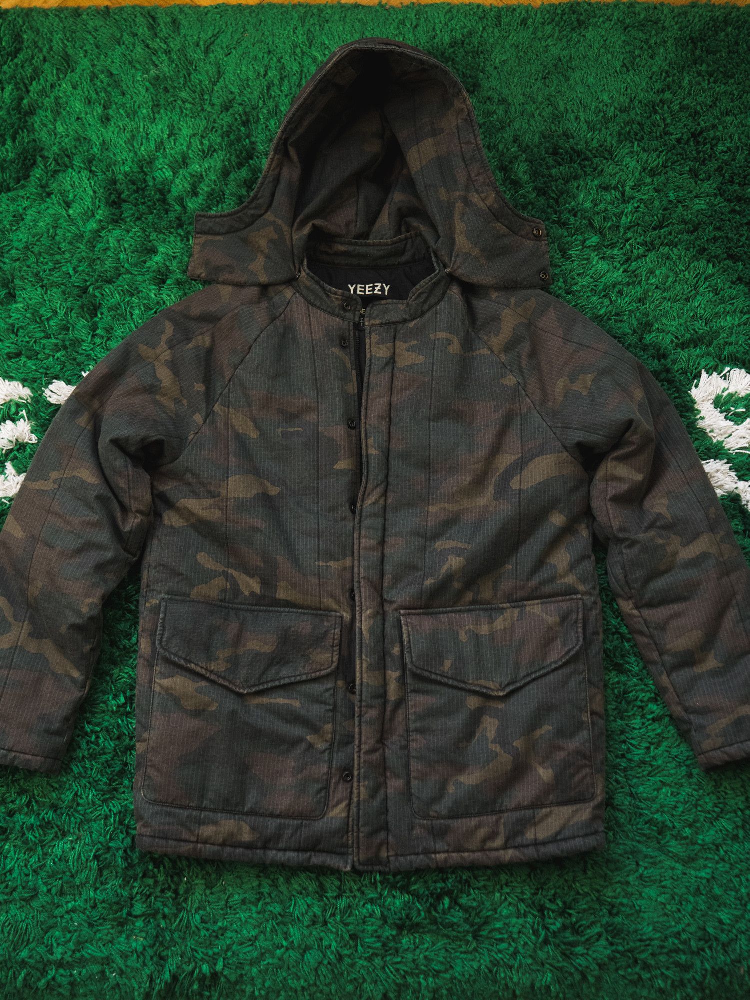 Yeezy YEEZY SEASON 1 CAMO PARKA (S) Size US S / EU 44-46 / 1 - 2 Thumbnail