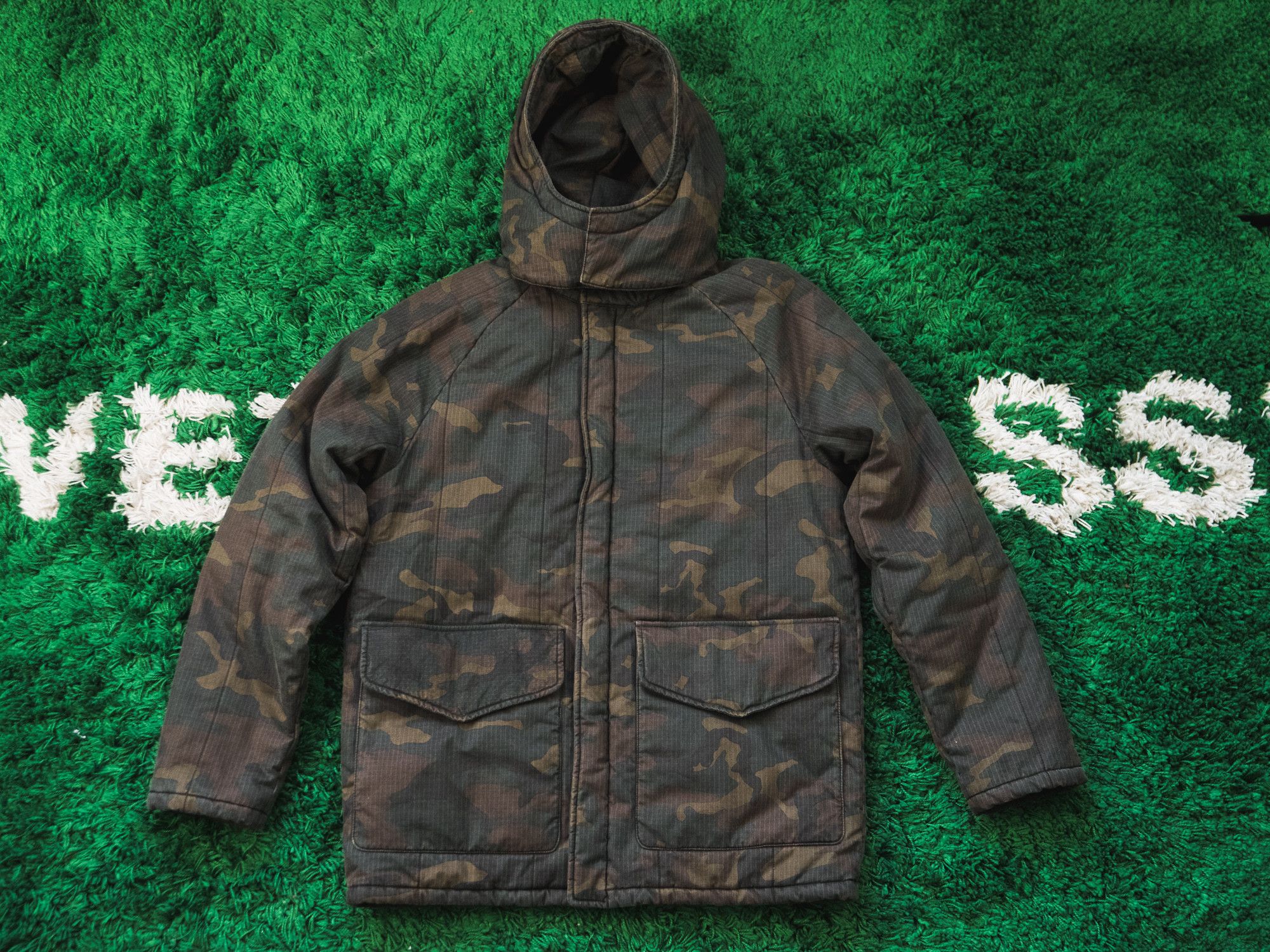 Yeezy YEEZY SEASON 1 CAMO PARKA (S) Size US S / EU 44-46 / 1 - 3 Thumbnail