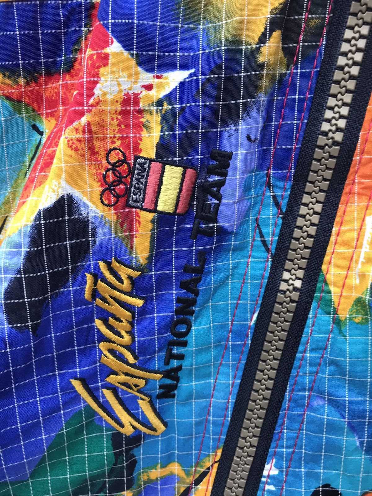 Descente × Vintage Descente Officials Spain Ski Team Pop Art Hooded Ski Jacket Size US M / EU 48-50 / 2 - 3 Thumbnail