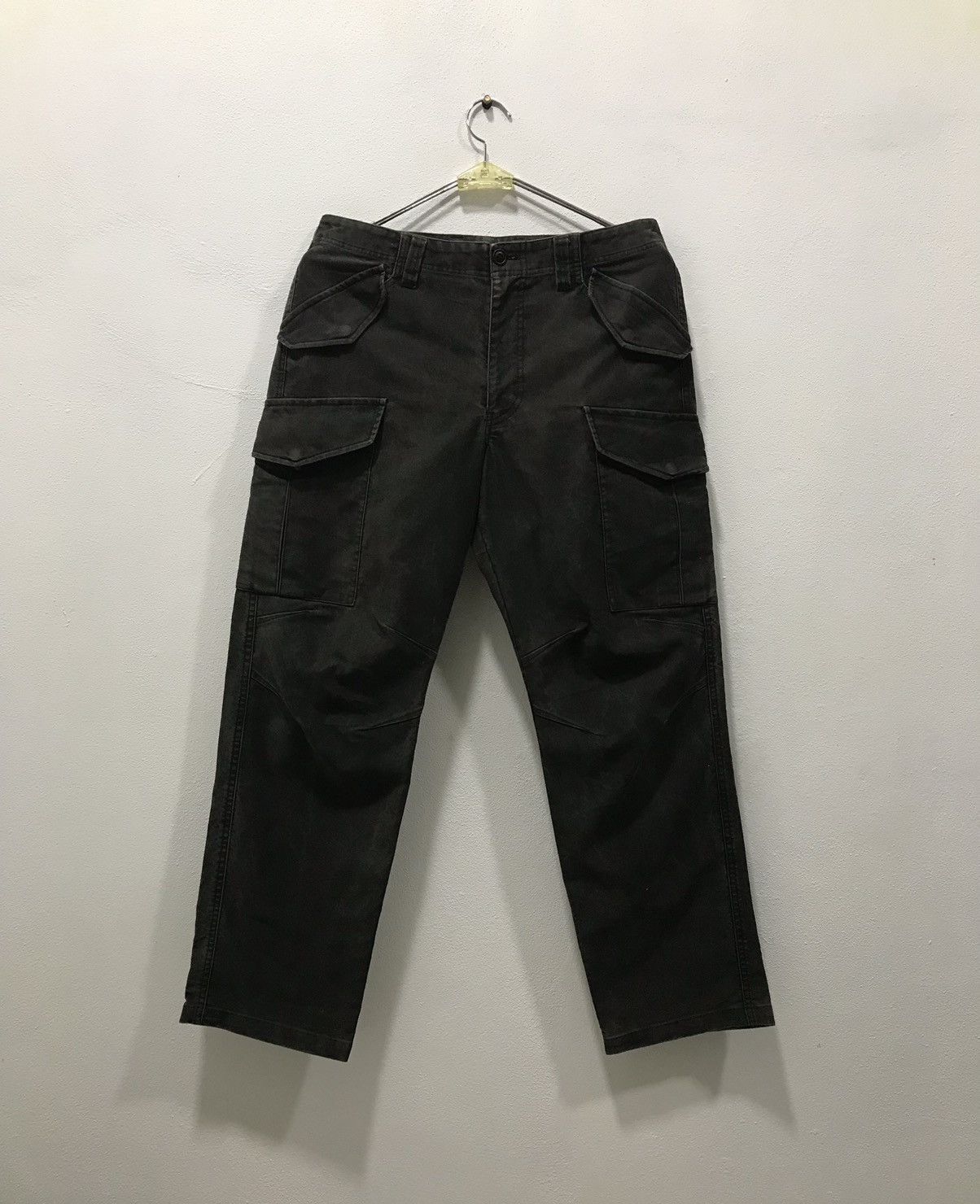 image of Vintage Rattle Trap Cargo Pants in Grey, Men's (Size 35)