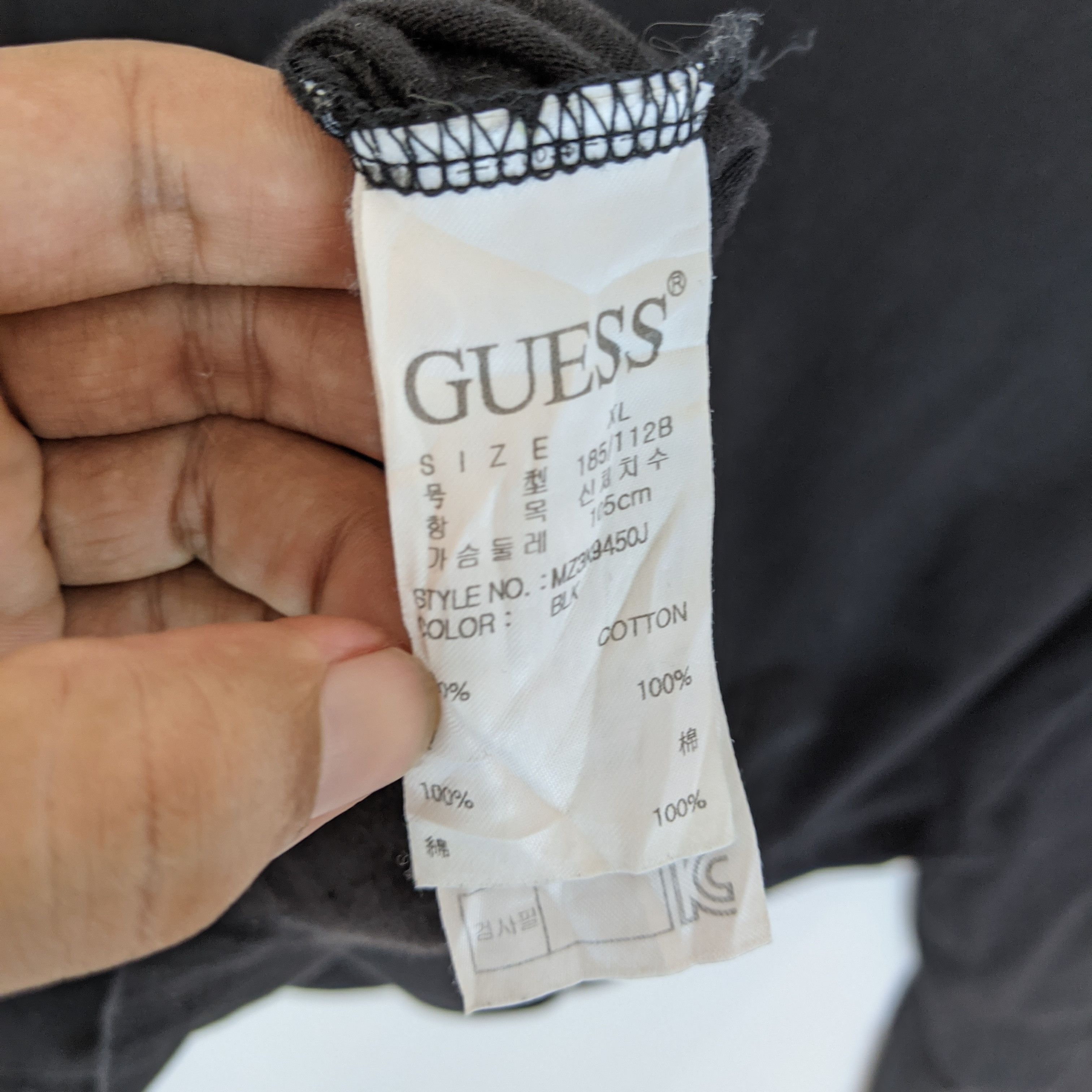 Guess GUESS Long Sleeve T-Shirt Size US L / EU 52-54 / 3 - 9 Thumbnail