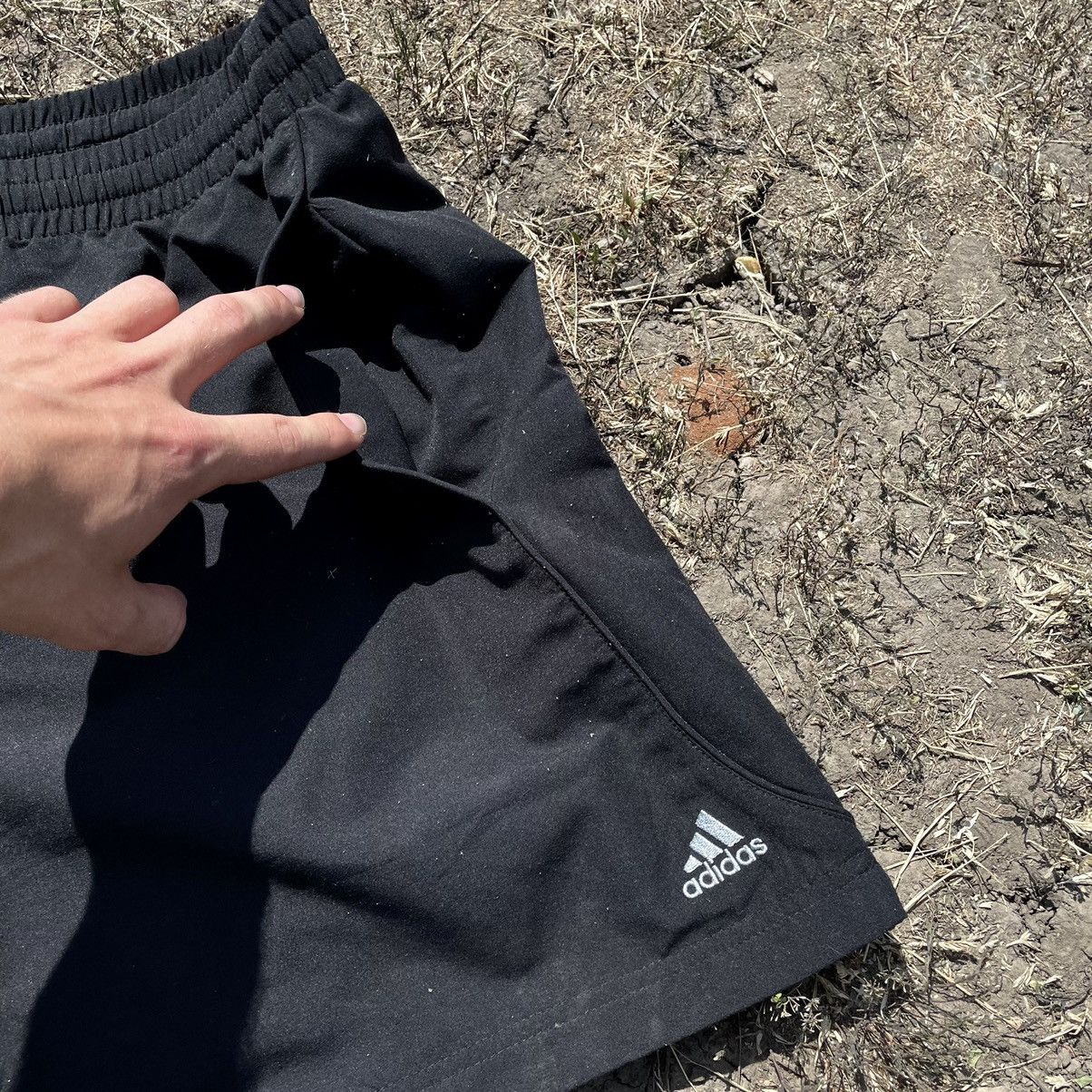 Vintage Vintage Adidas Nylon Shorts Y2K Streetwear Black Grunge XL Size US 36 / EU 52 - 4 Thumbnail
