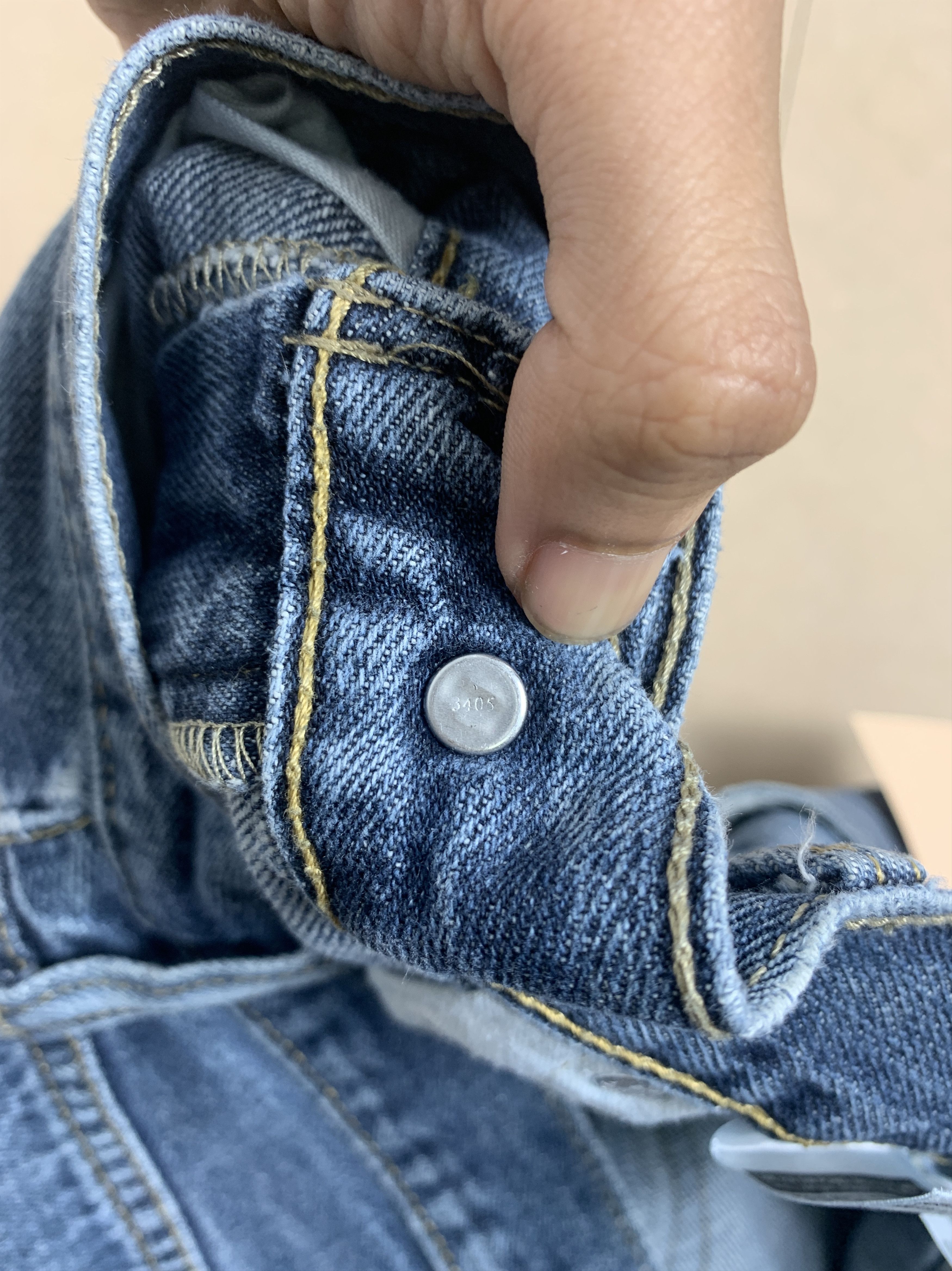 Levi's × Levi's Vintage Clothing × Vintage Vintage LEVI'S 559 Faded Phone Pattern on Pocket Jeans Size US 34 / EU 50 - 17 Thumbnail