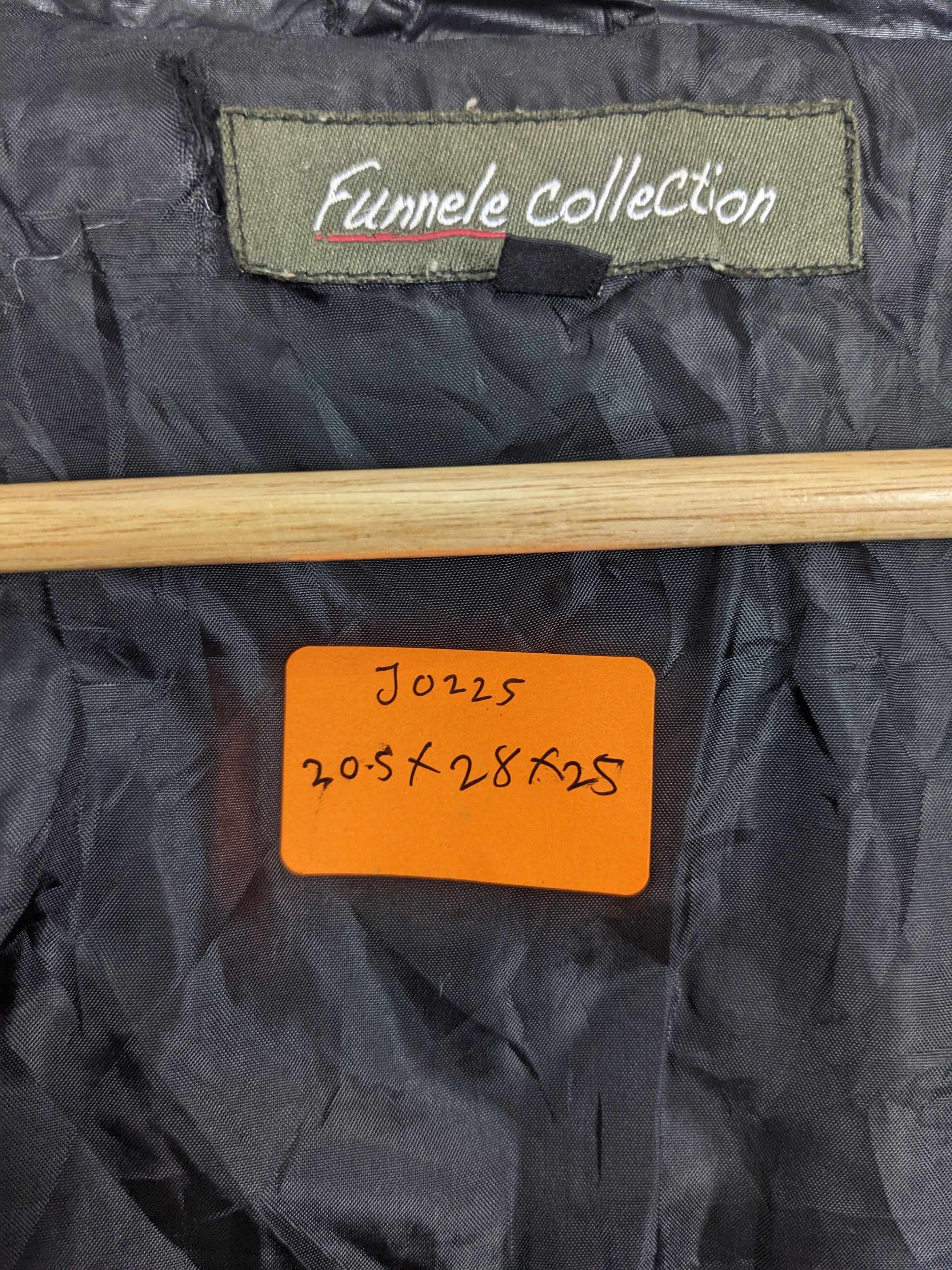 Japanese Brand Vintage FUNNELE COLLECTION Puffer Zip Up Jacket J0225 Size US S / EU 44-46 / 1 - 13 Thumbnail