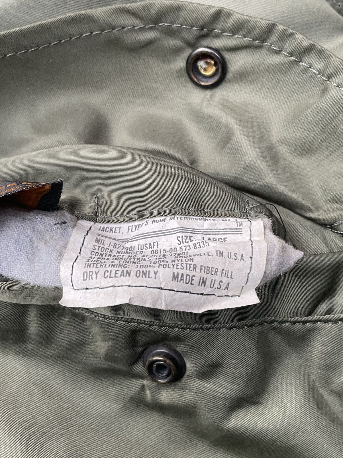 Alpha Industries Vintage Alpha Industries MA-1 Bomber Jacket Size US L / EU 52-54 / 3 - 13 Thumbnail