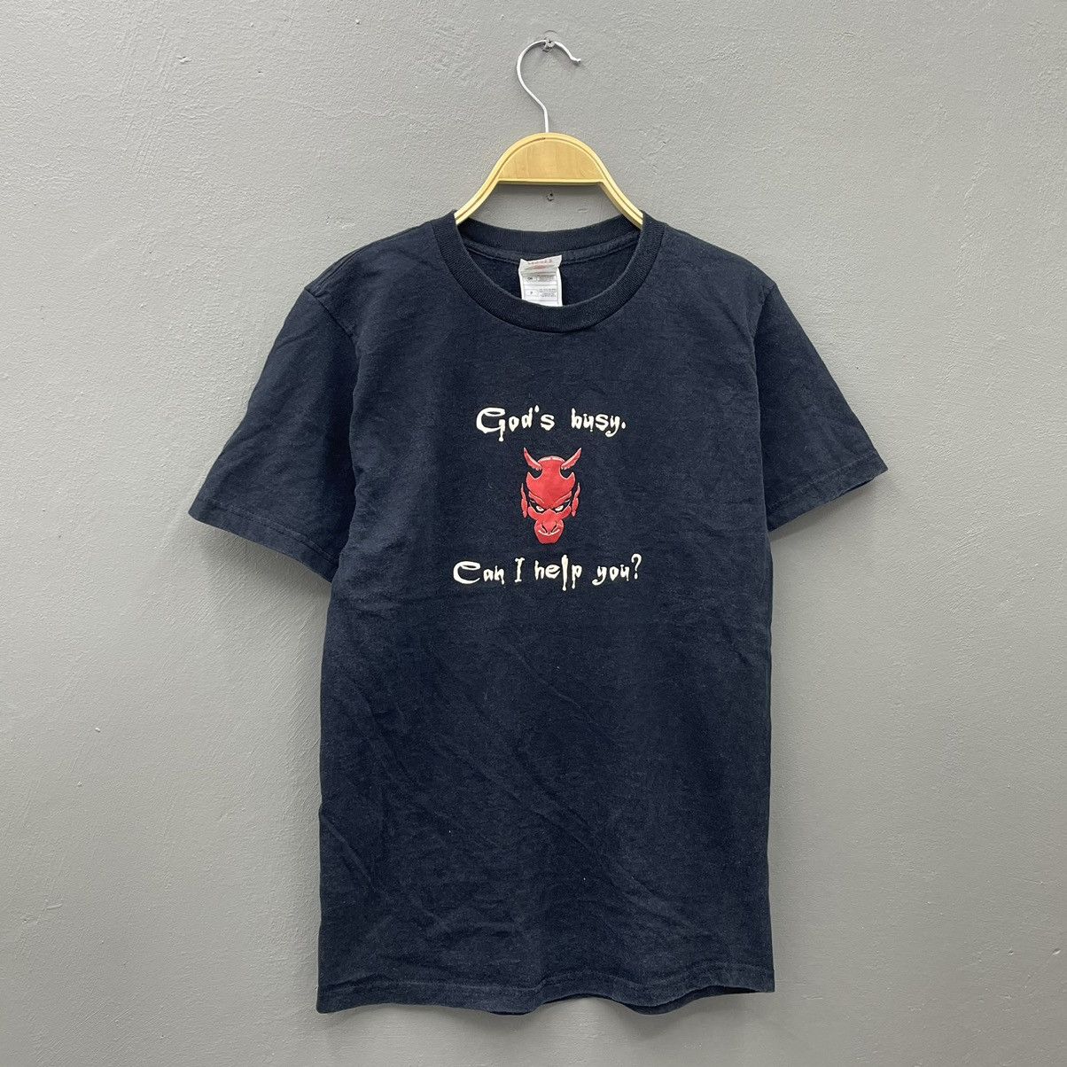 Band Tees Vintage T-Shirt Gods Busy Can I help You Size US S / EU 44-46 / 1 - 3 Thumbnail