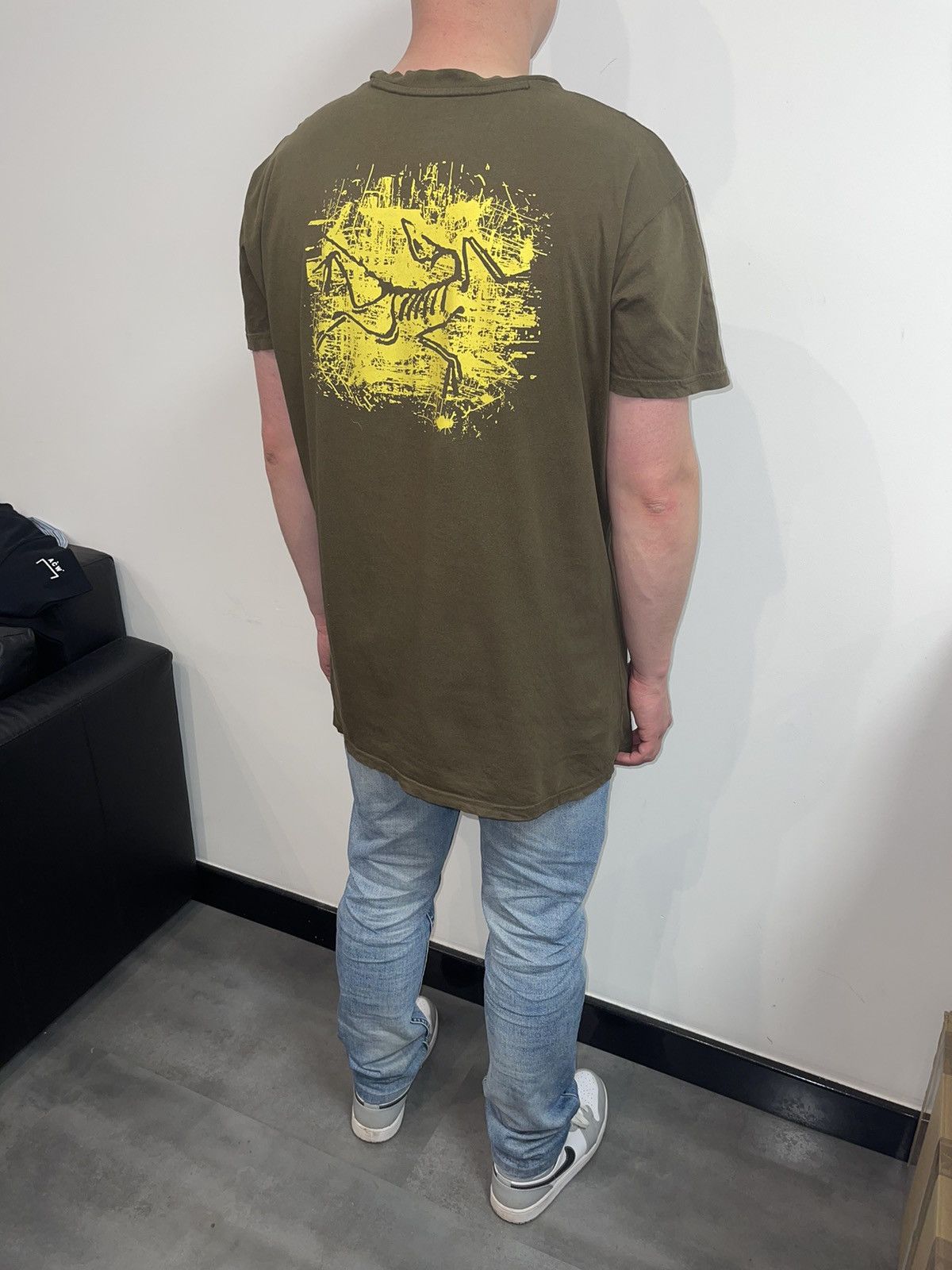 Arc'teryx Arc'Teryx Big Logo Yellow Brown Short Sleeve T-Shirt Size US XL / EU 56 / 4 - 5 Thumbnail