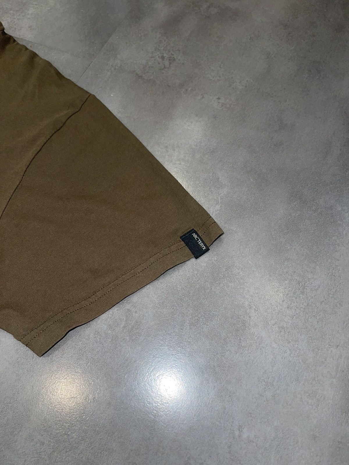 Arc'teryx Arc'Teryx Big Logo Yellow Brown Short Sleeve T-Shirt Size US XL / EU 56 / 4 - 12 Thumbnail