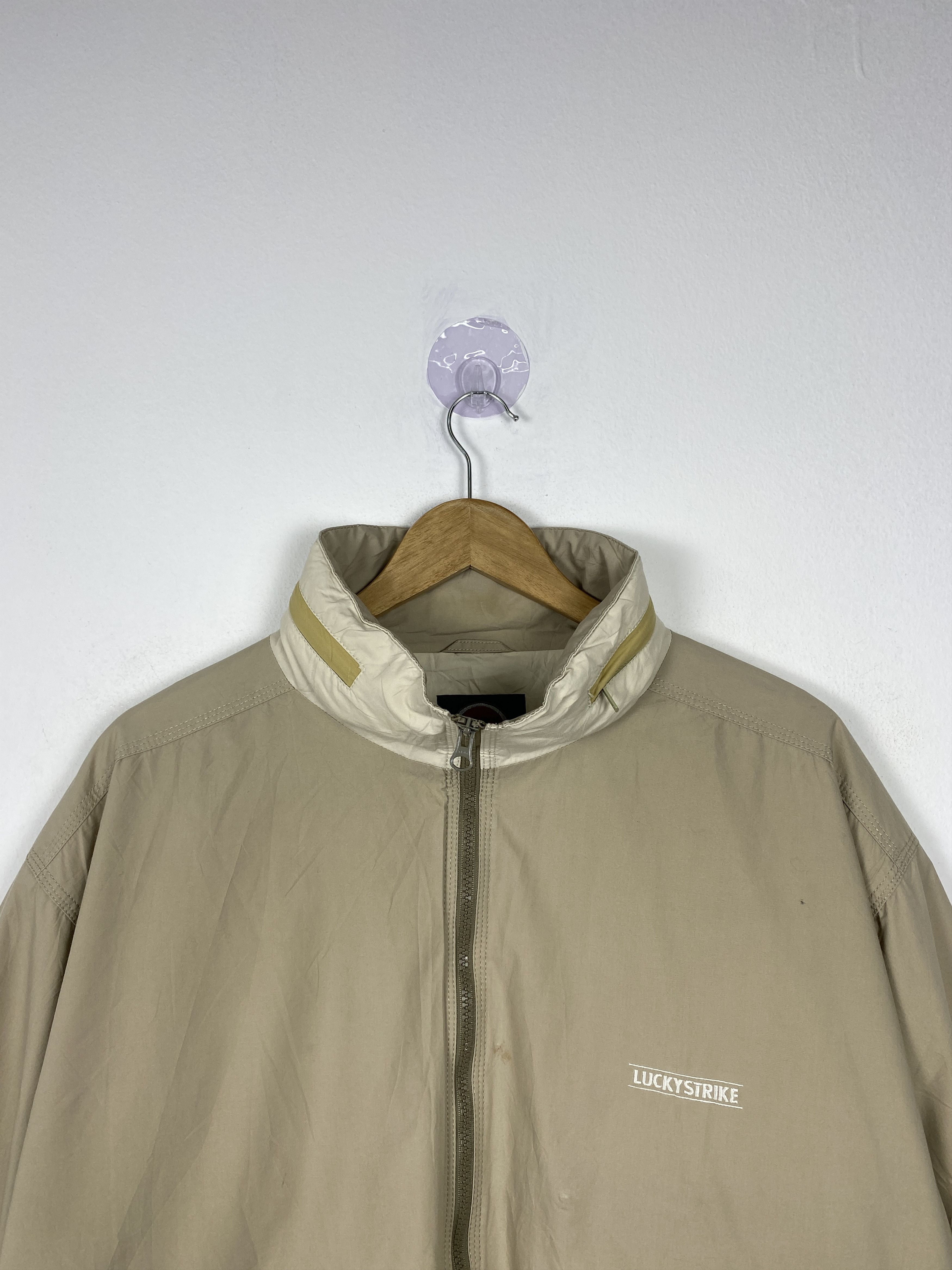 Vintage Vintage LUCKY STRIKE Cigarette Zip Up Jacket J1144 Size US L / EU 52-54 / 3 - 2 Thumbnail