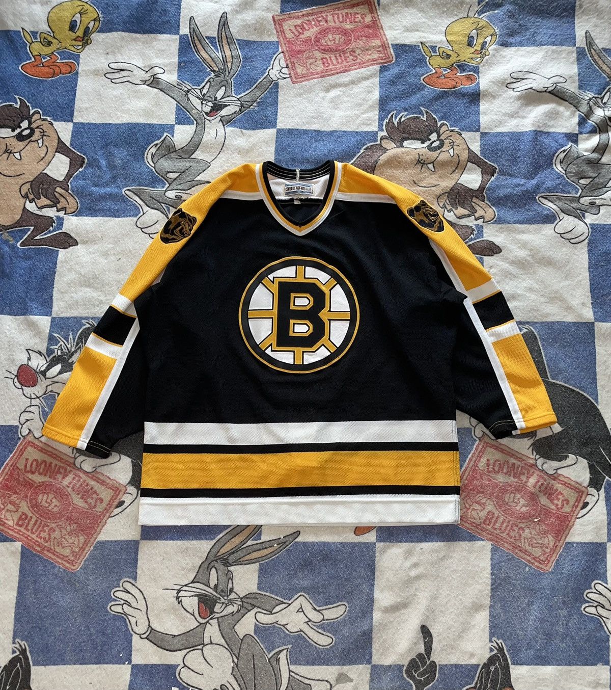 Image of Ccm x Nhl Vintage Boston Bruins Jersey in Black, Men's (Size Large)