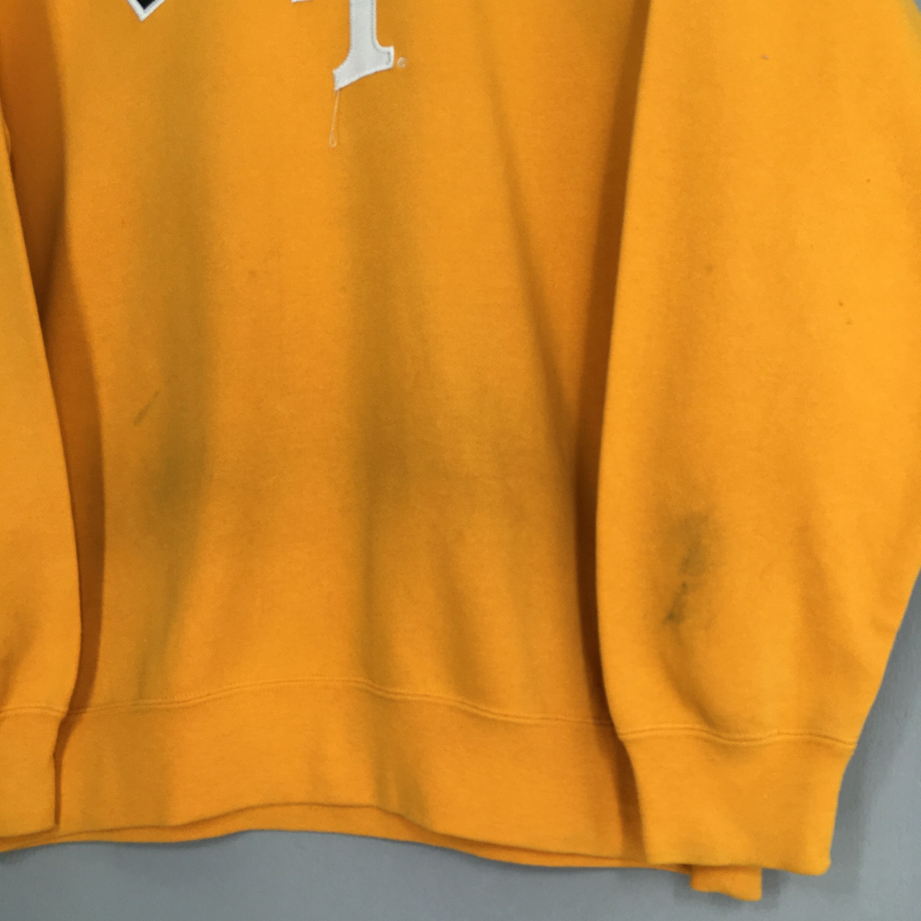 NCAA Vintage University Of Tennessee Jumper Sweatshirt XLarge Size US XL / EU 56 / 4 - 4 Thumbnail