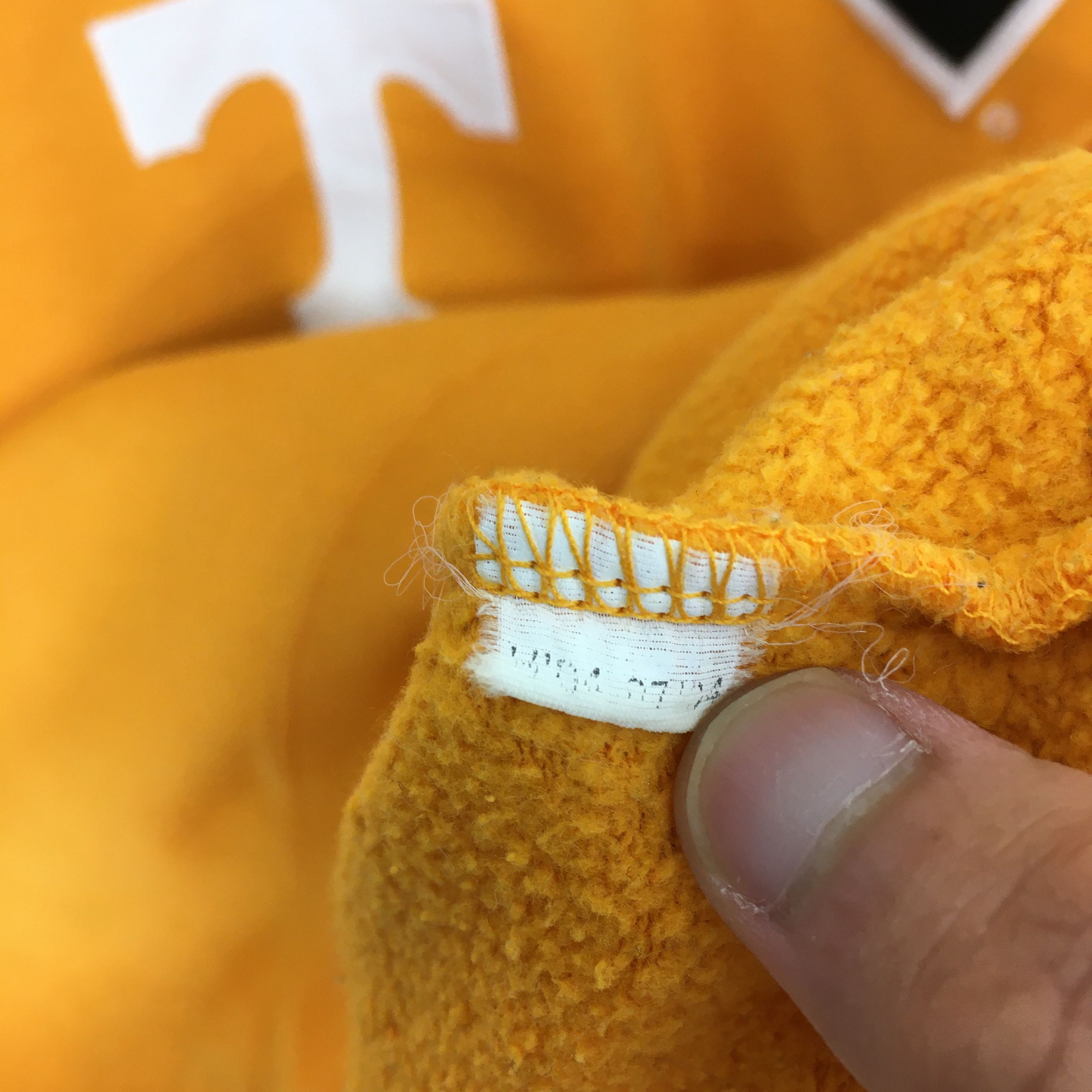 NCAA Vintage University Of Tennessee Jumper Sweatshirt XLarge Size US XL / EU 56 / 4 - 7 Thumbnail