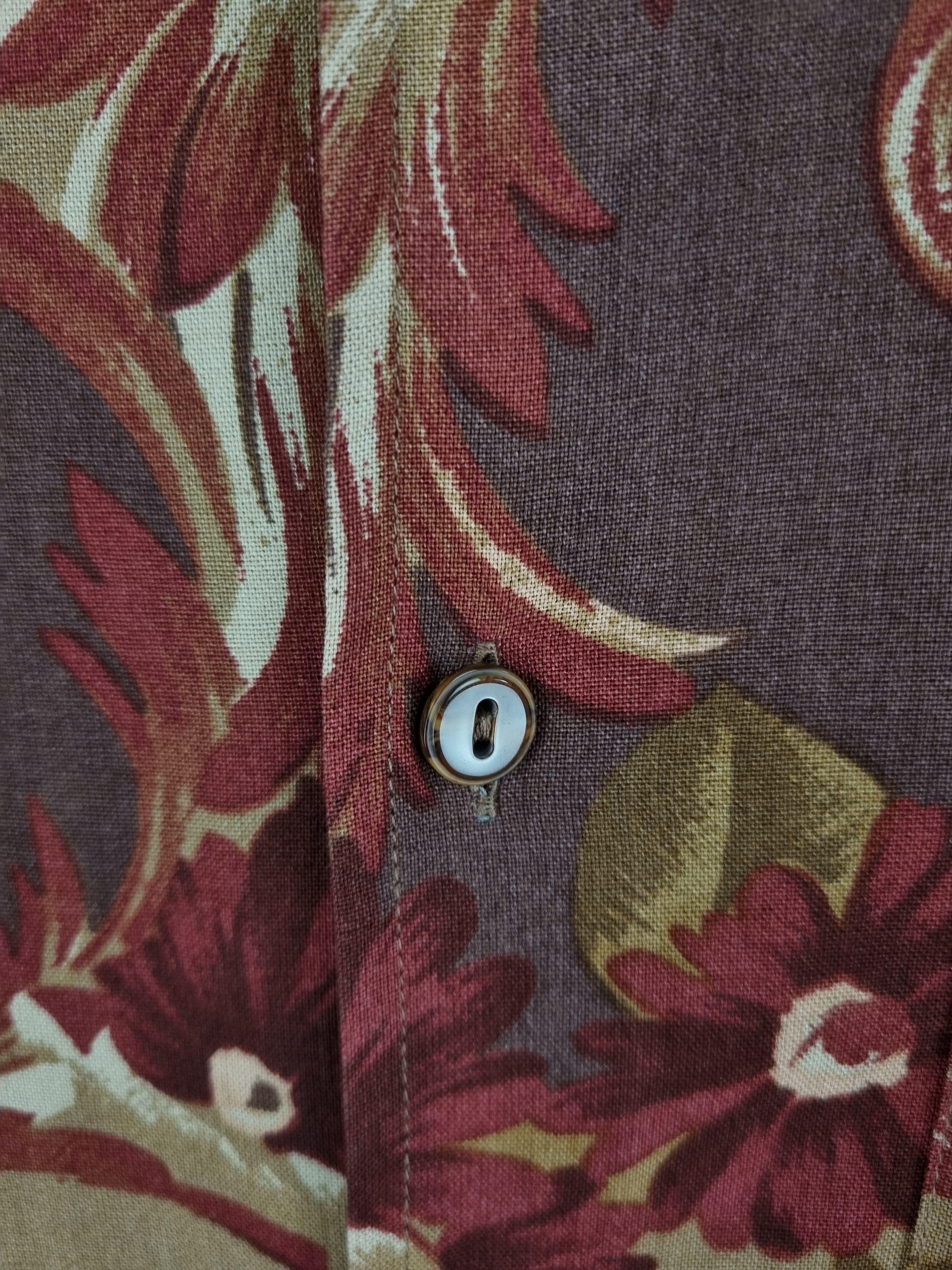 Dries Van Noten Beautiful Viscose Shirt made in Italy DRIES VAN NOTEN Style Size US L / EU 52-54 / 3 - 9 Thumbnail