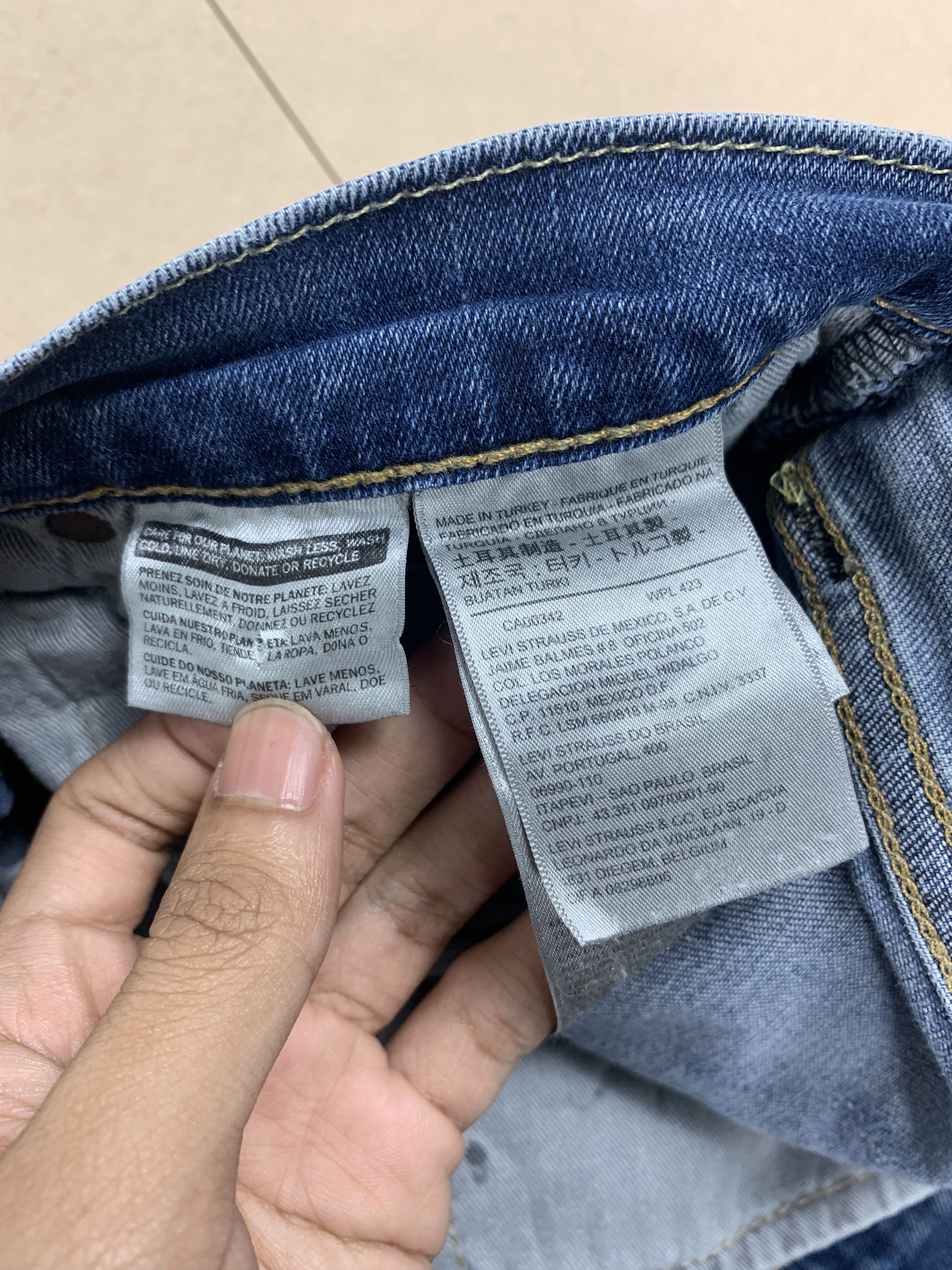 Levi's × Vintage Vintage LEVI'S 510 Straight Cut Faded Mid Wash Jeans Size US 30 / EU 46 - 10 Thumbnail