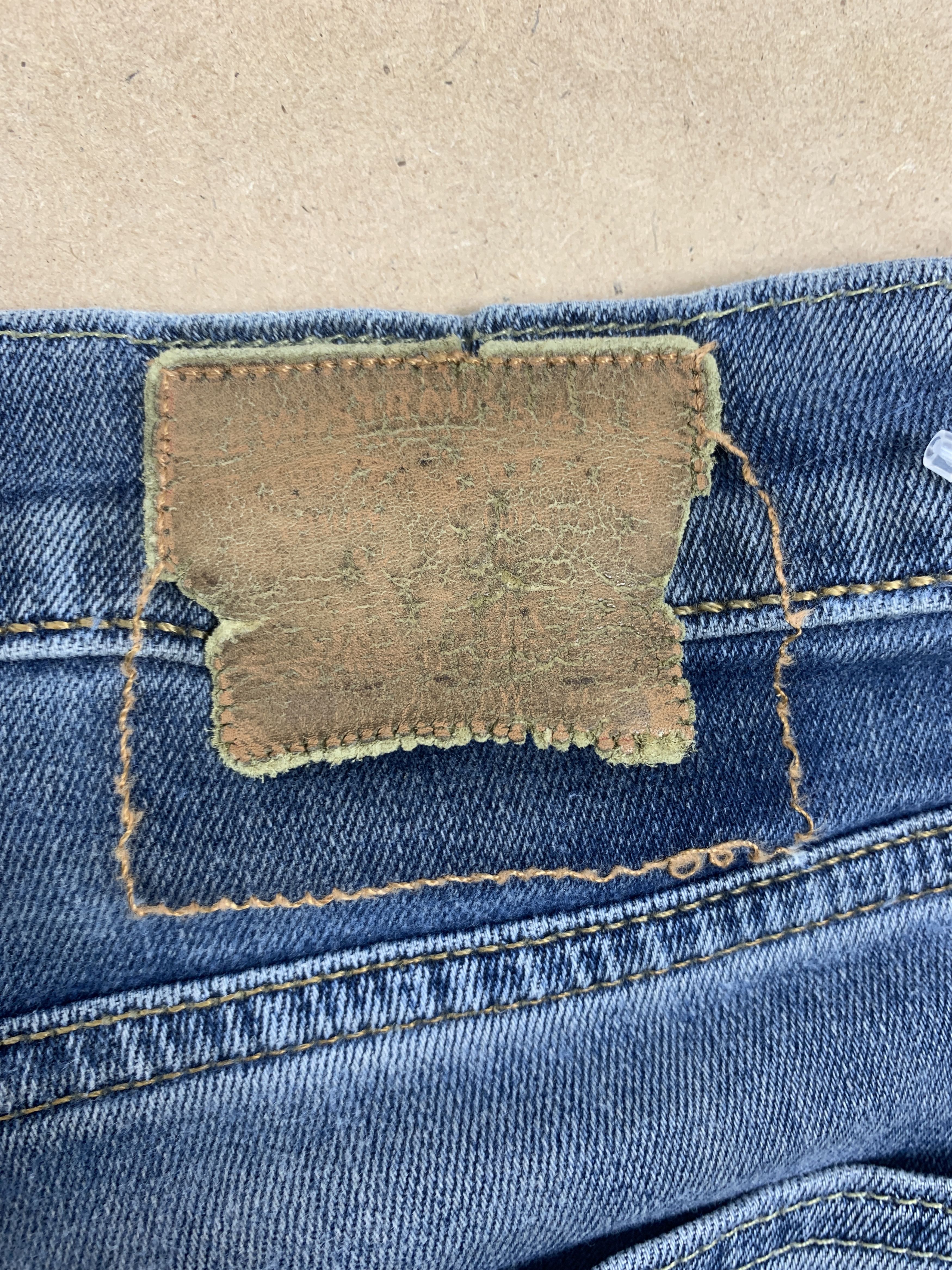 Levi's × Vintage Vintage LEVI'S 510 Straight Cut Faded Mid Wash Jeans Size US 30 / EU 46 - 7 Thumbnail