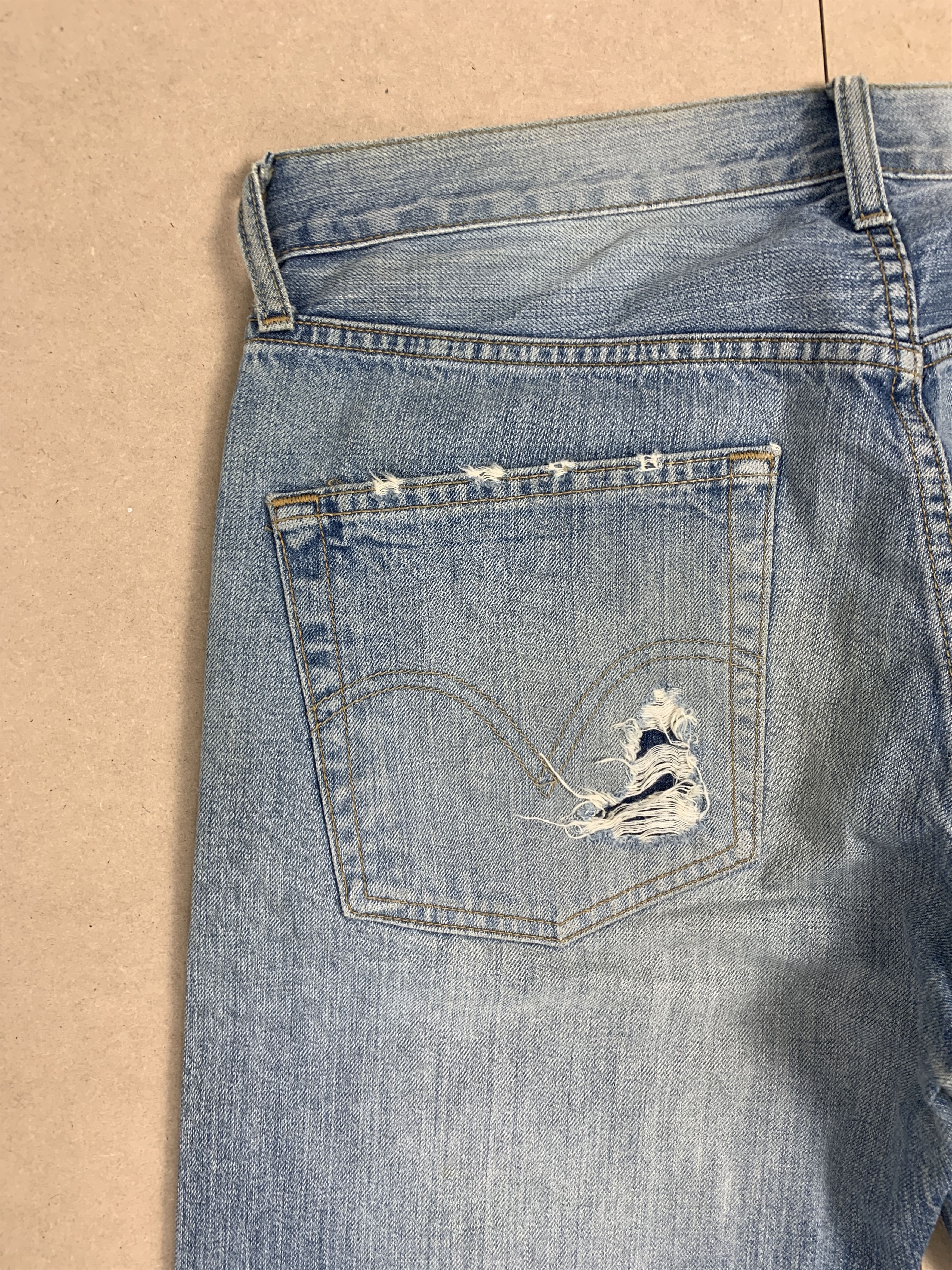 Levi's Vintage 90s LEVI'S 501 Straight Cut Distressed Jeans P0180 Size US 32 / EU 48 - 11 Thumbnail
