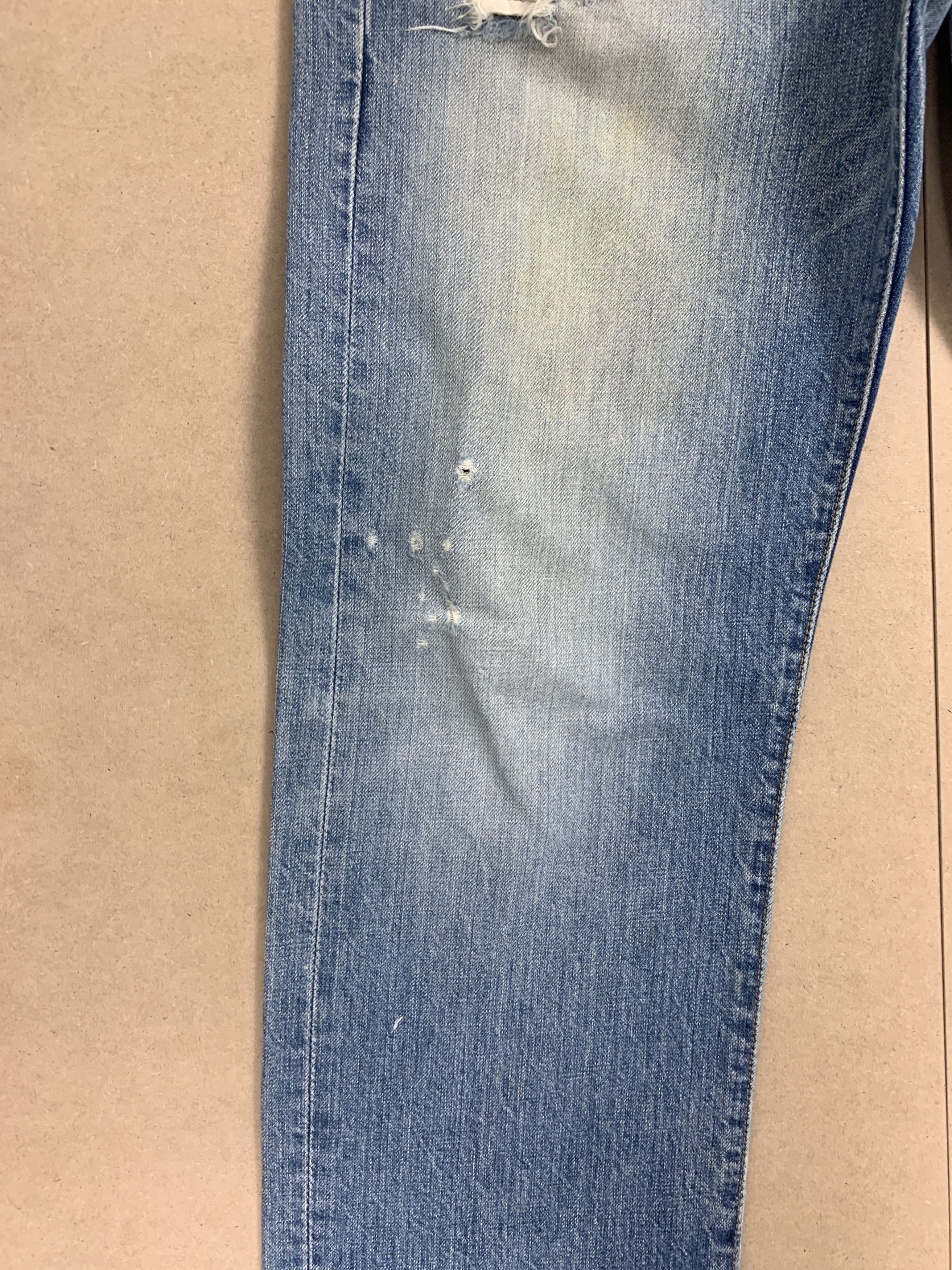 Levi's Vintage 90s LEVI'S 501 Straight Cut Distressed Jeans P0180 Size US 32 / EU 48 - 6 Thumbnail