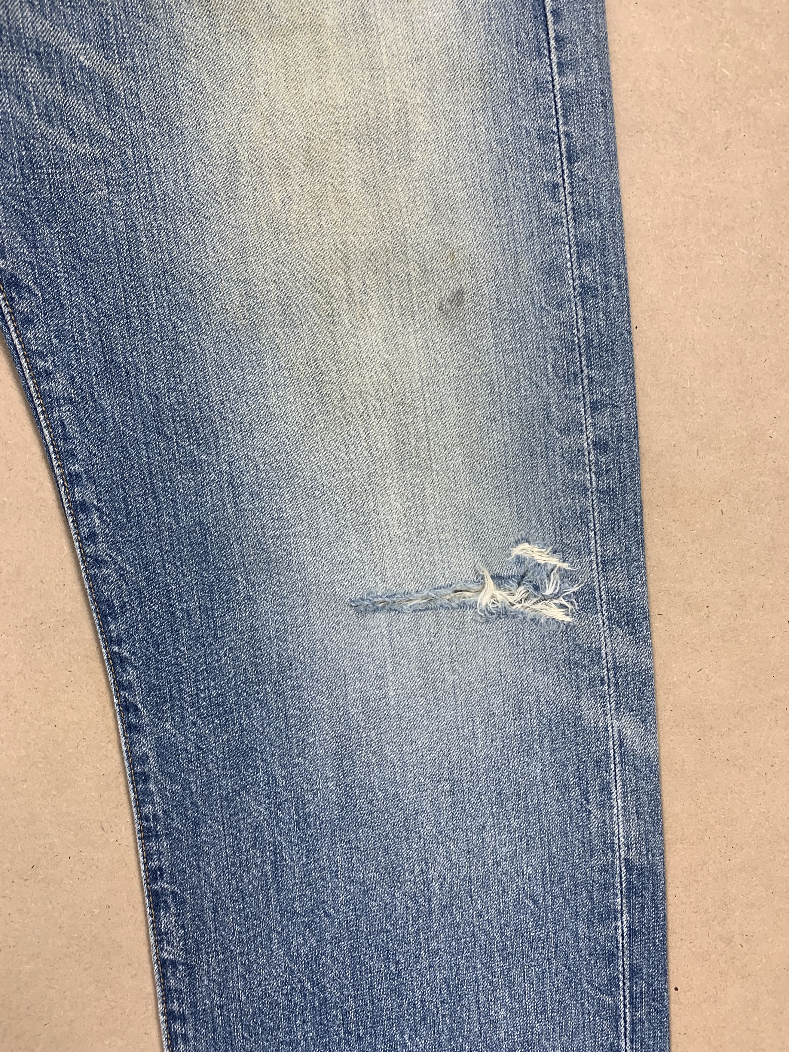 Levi's Vintage 90s LEVI'S 501 Straight Cut Distressed Jeans P0180 Size US 32 / EU 48 - 5 Thumbnail
