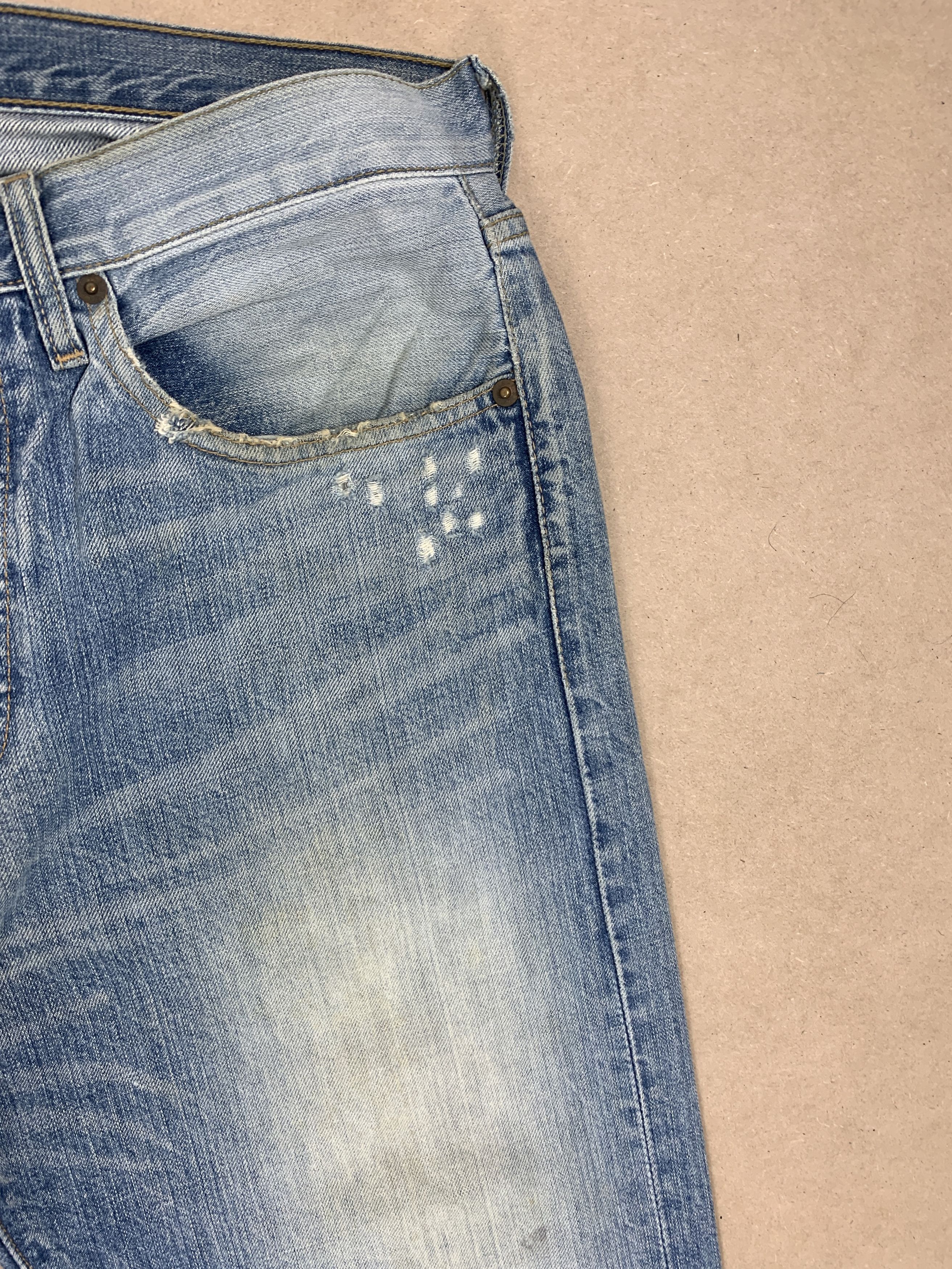 Levi's Vintage 90s LEVI'S 501 Straight Cut Distressed Jeans P0180 Size US 32 / EU 48 - 3 Thumbnail