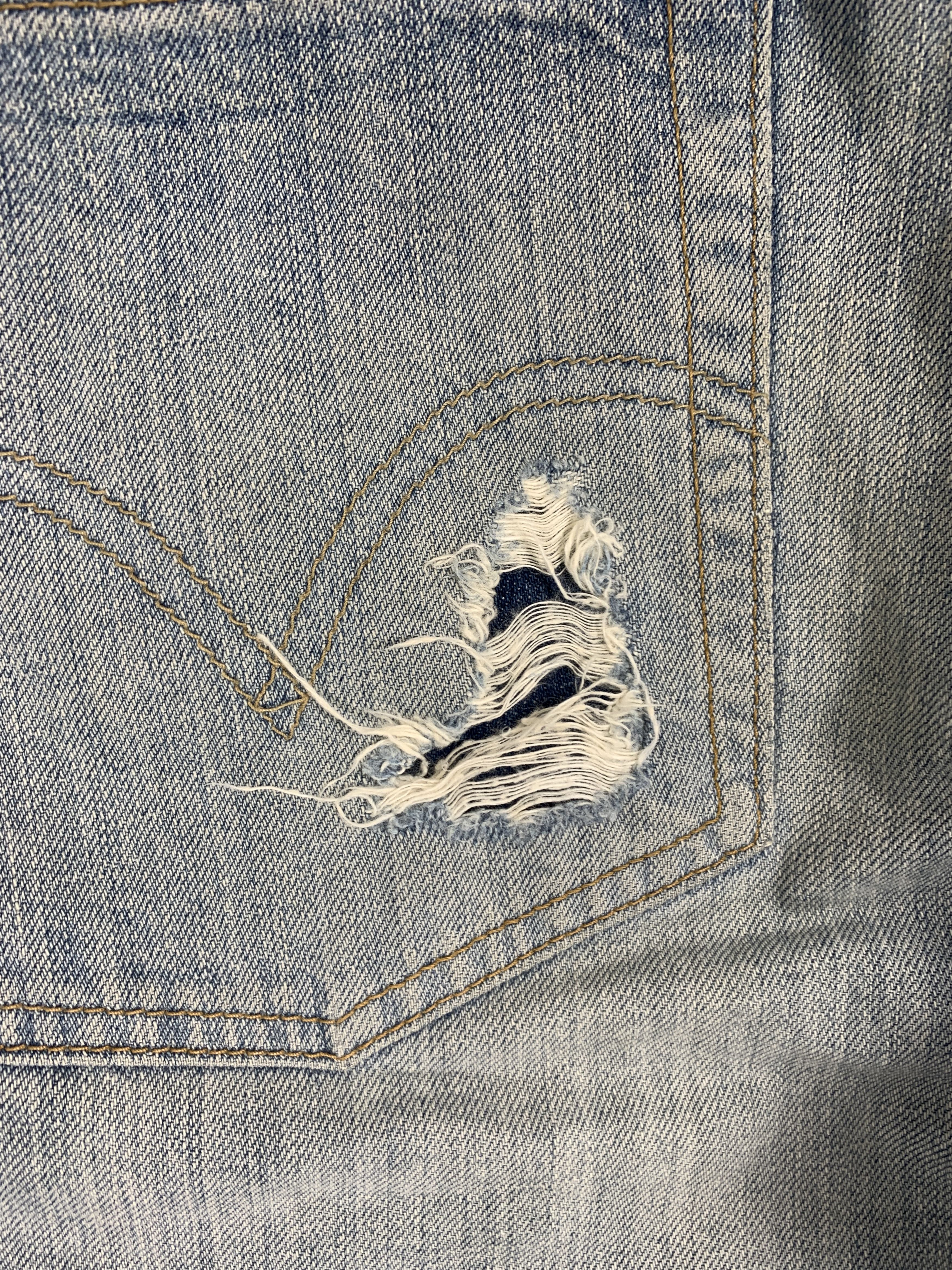 Levi's Vintage 90s LEVI'S 501 Straight Cut Distressed Jeans P0180 Size US 32 / EU 48 - 12 Thumbnail