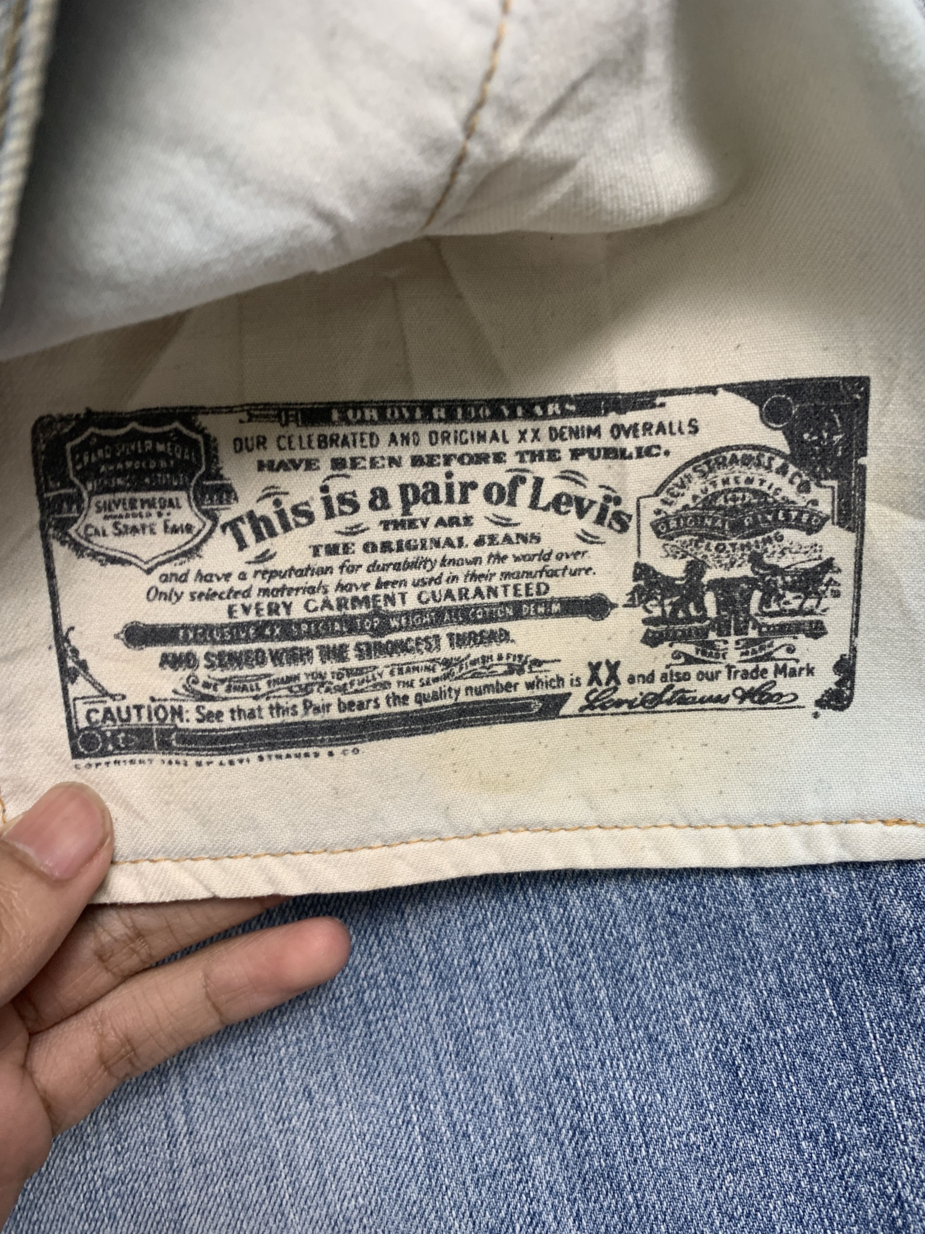 Levi's Vintage 90s LEVI'S 501 Straight Cut Distressed Jeans P0180 Size US 32 / EU 48 - 18 Thumbnail
