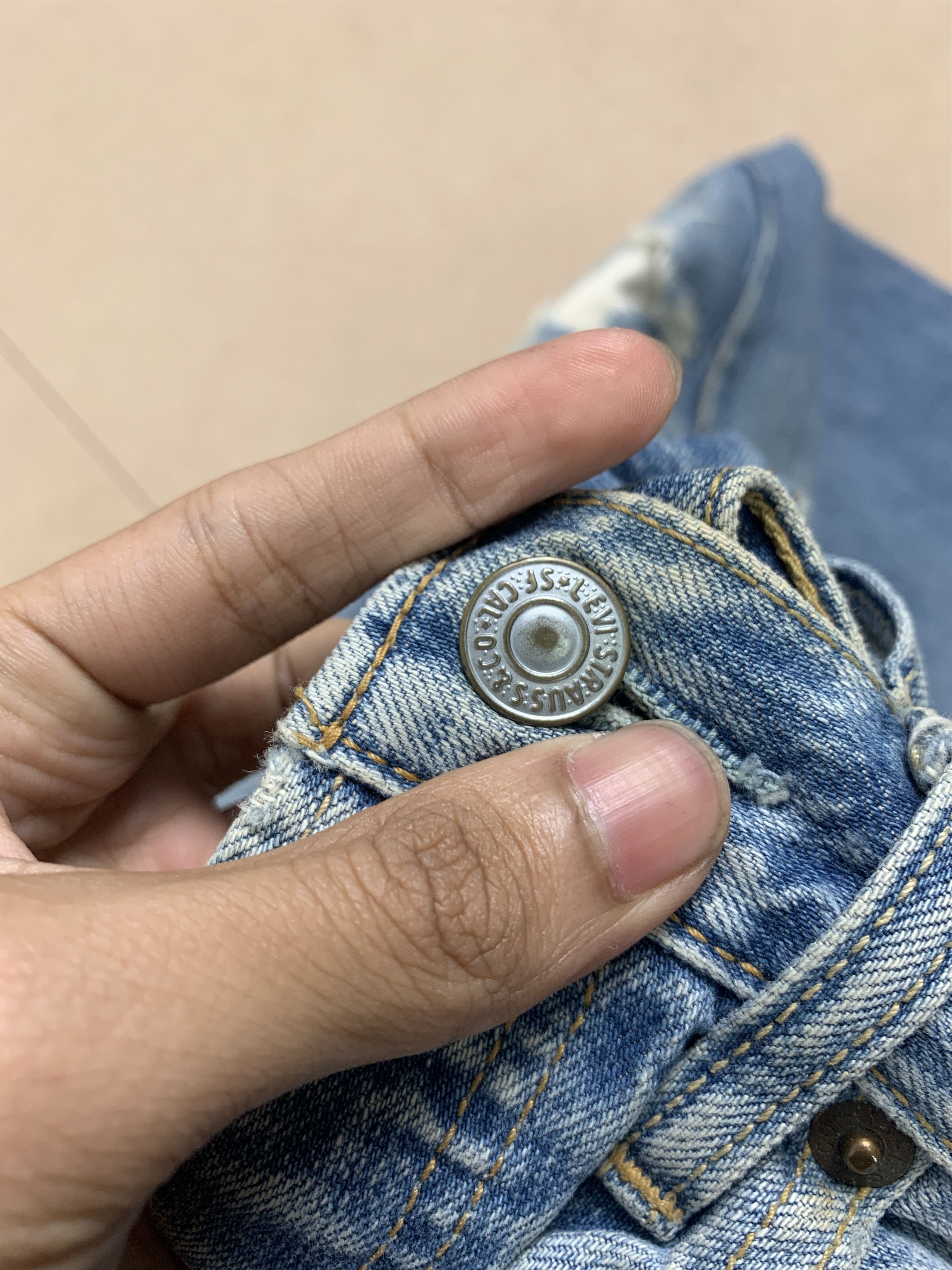 Levi's Vintage 90s LEVI'S 501 Straight Cut Distressed Jeans P0180 Size US 32 / EU 48 - 16 Thumbnail