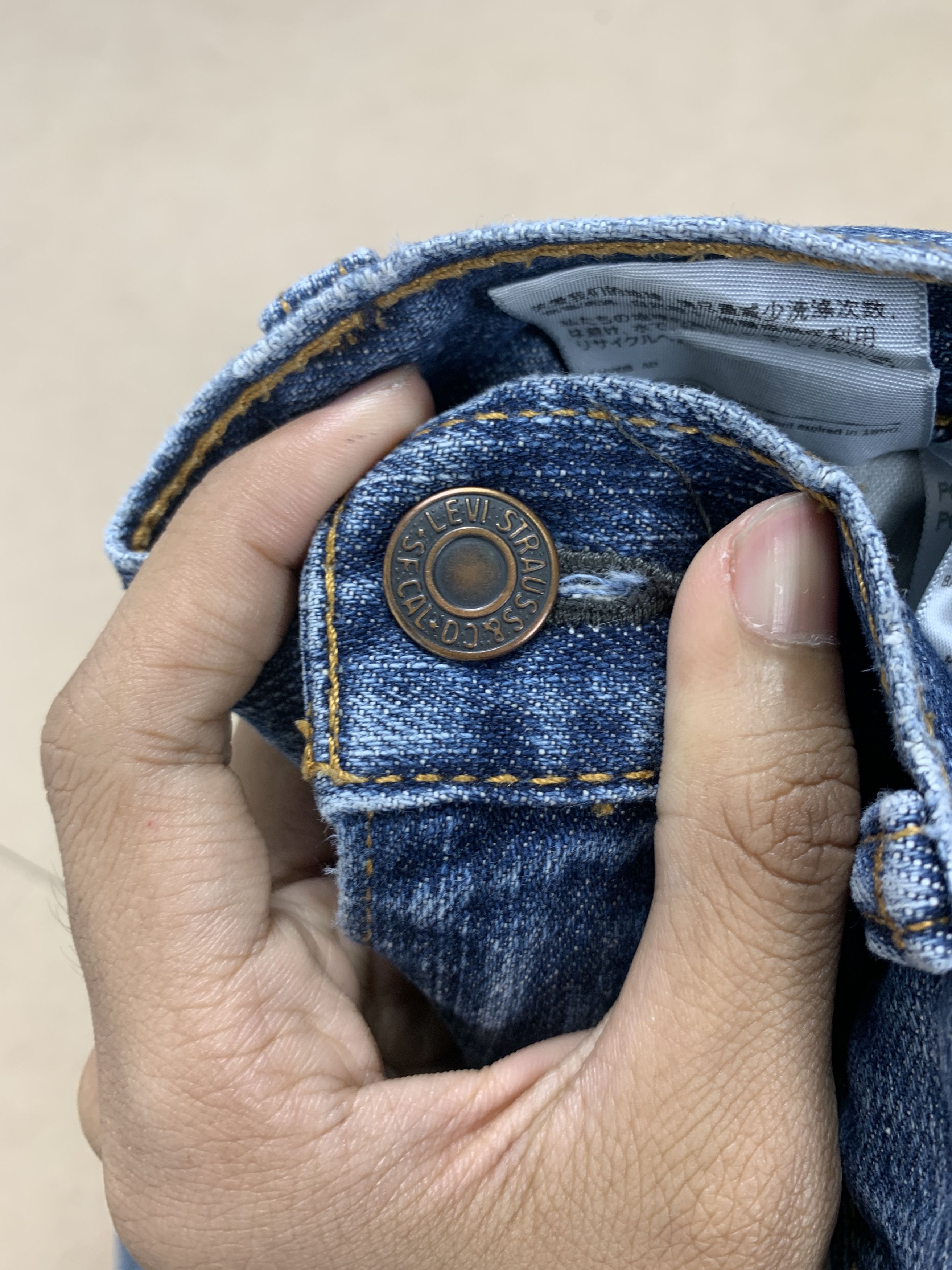 Levi's × Levi's Vintage Clothing × Vintage Vintage LEVI'S 559 Distressed Faded Mid Wash Jeans Size US 35 - 21 Thumbnail