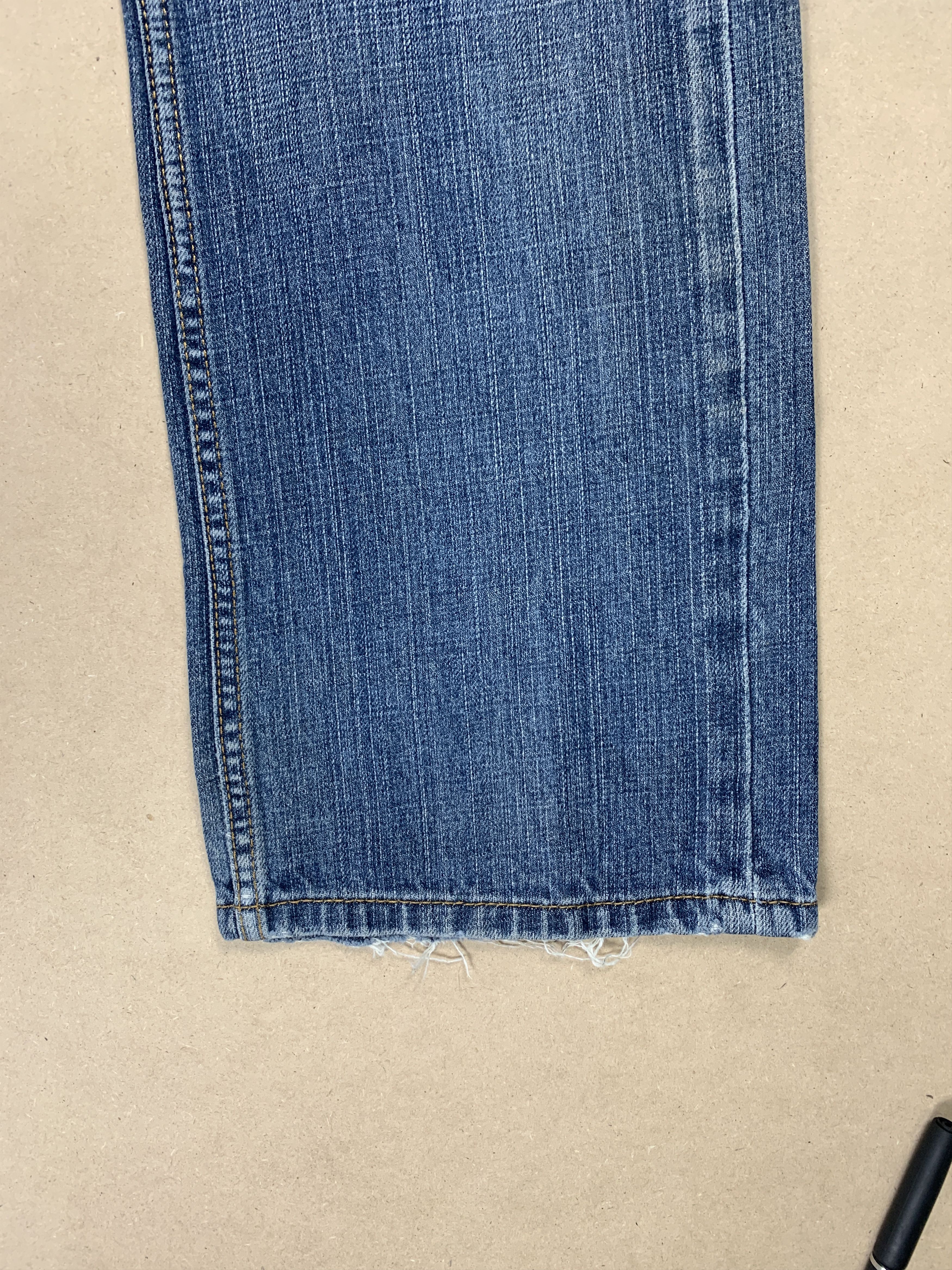 Levi's × Levi's Vintage Clothing × Vintage Vintage LEVI'S 559 Distressed Faded Mid Wash Jeans Size US 35 - 5 Thumbnail