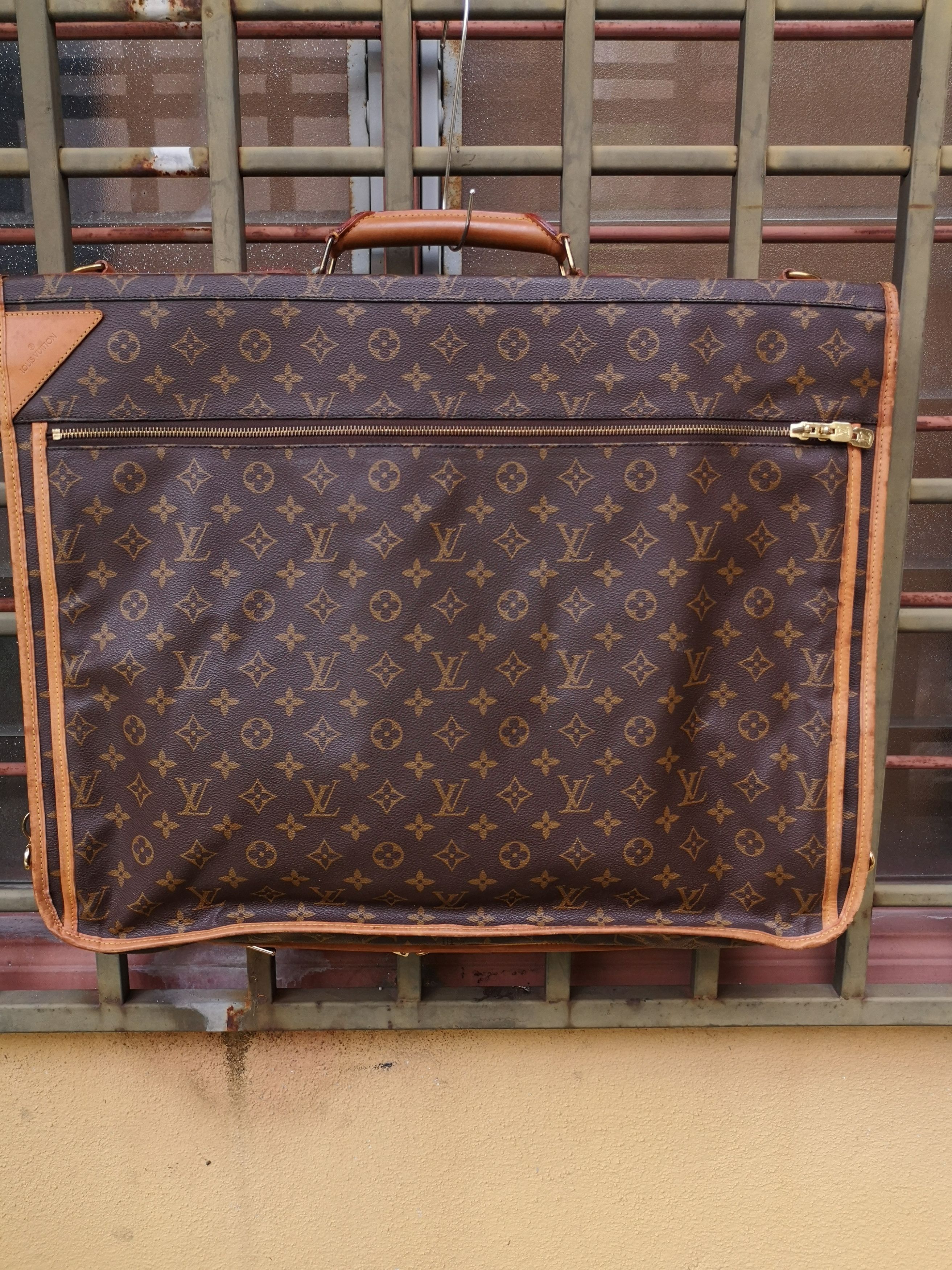 Louis Vuitton × Vintage Louis Vuitton Monogram Garment Cover Size ONE SIZE - 1 Thumbnail