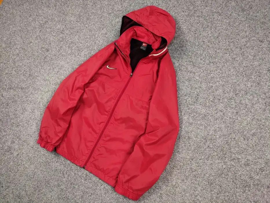Nike Vintage Y2K Nike Team Drill Light Zip Red Windbreaker Jacket Size US S / EU 44-46 / 1 - 2 Thumbnail