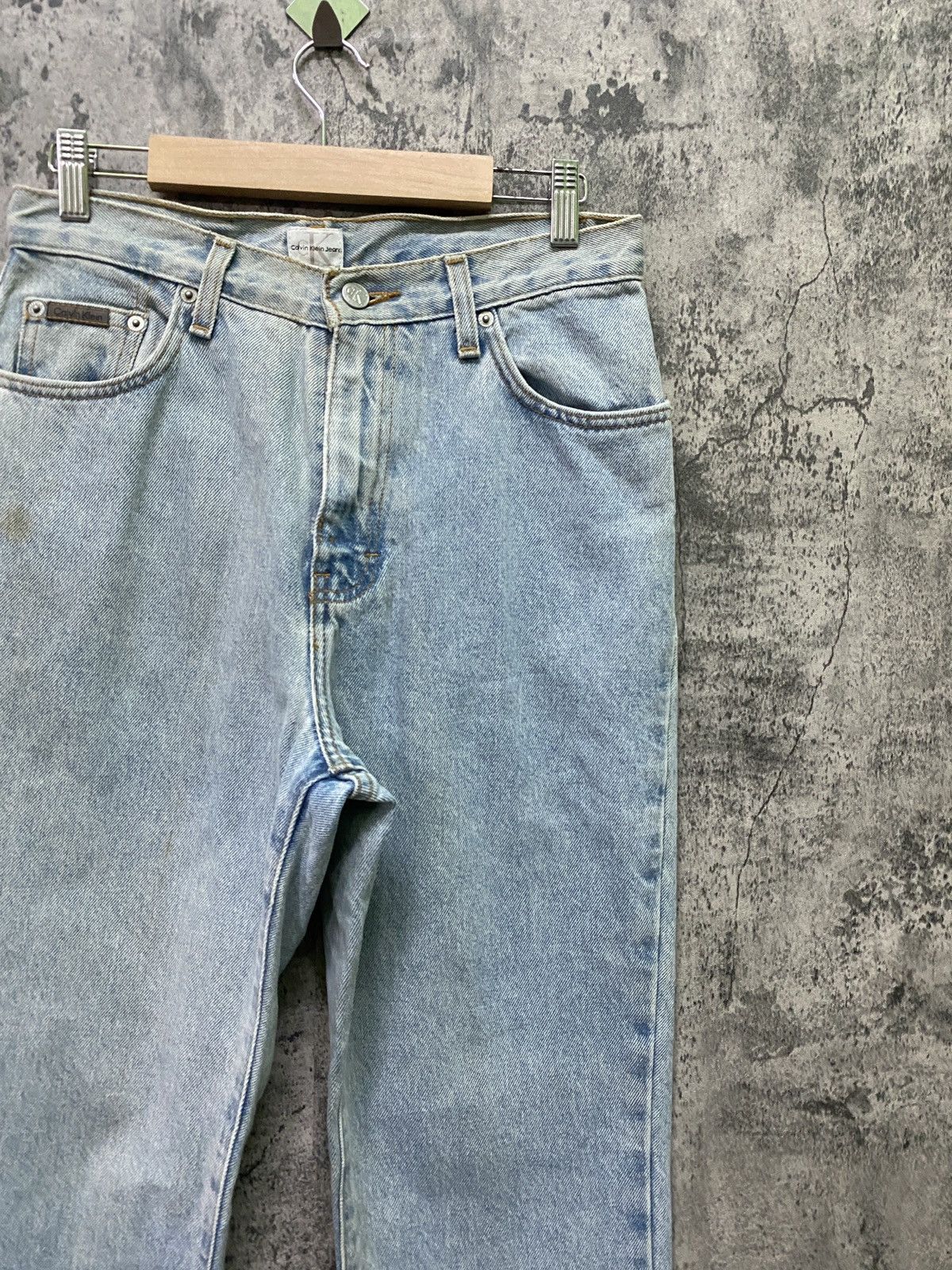 Calvin Klein Vintage CALVIN KLEIN Enzyme Wash Classic Jean Size US 28 / EU 44 - 5 Thumbnail