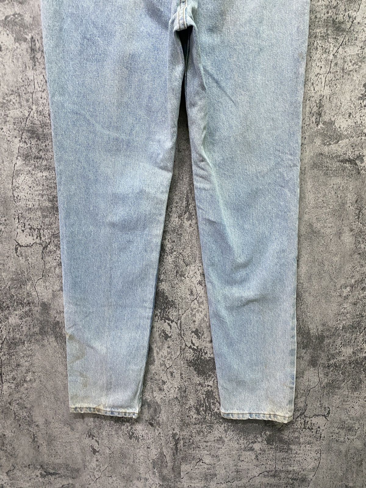 Calvin Klein Vintage CALVIN KLEIN Enzyme Wash Classic Jean Size US 28 / EU 44 - 16 Thumbnail