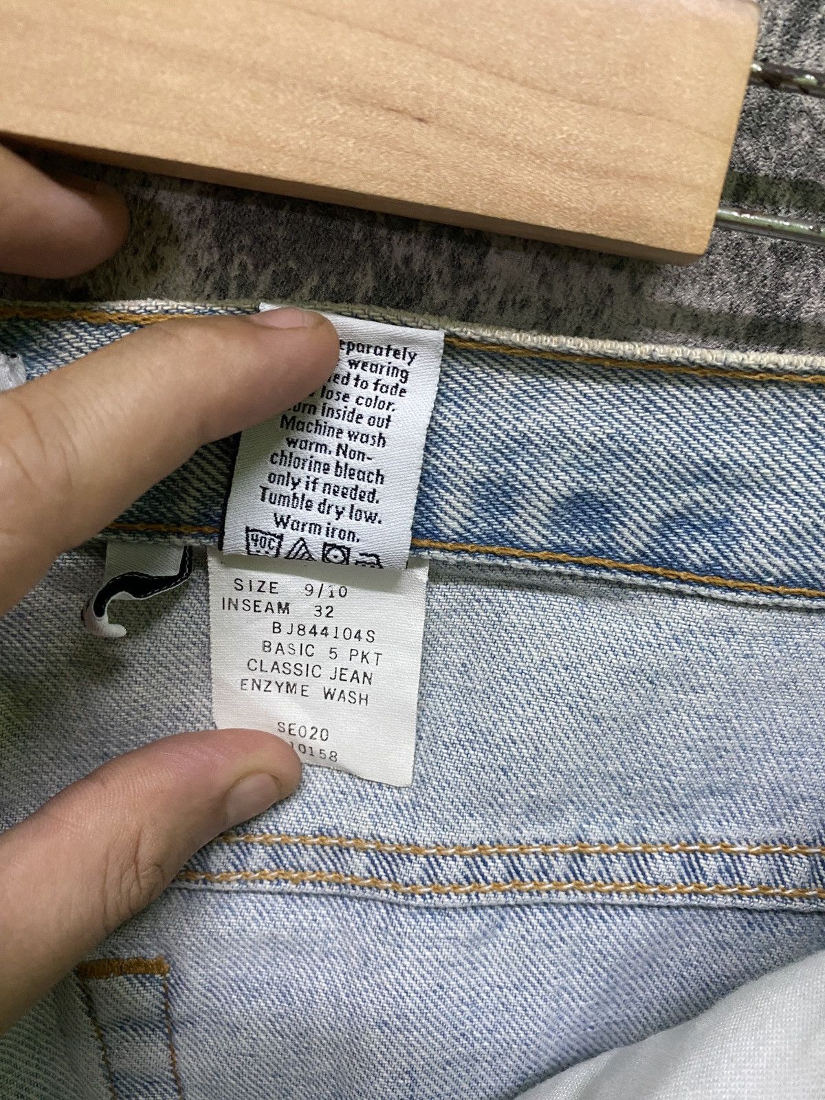 Calvin Klein Vintage CALVIN KLEIN Enzyme Wash Classic Jean Size US 28 / EU 44 - 19 Thumbnail