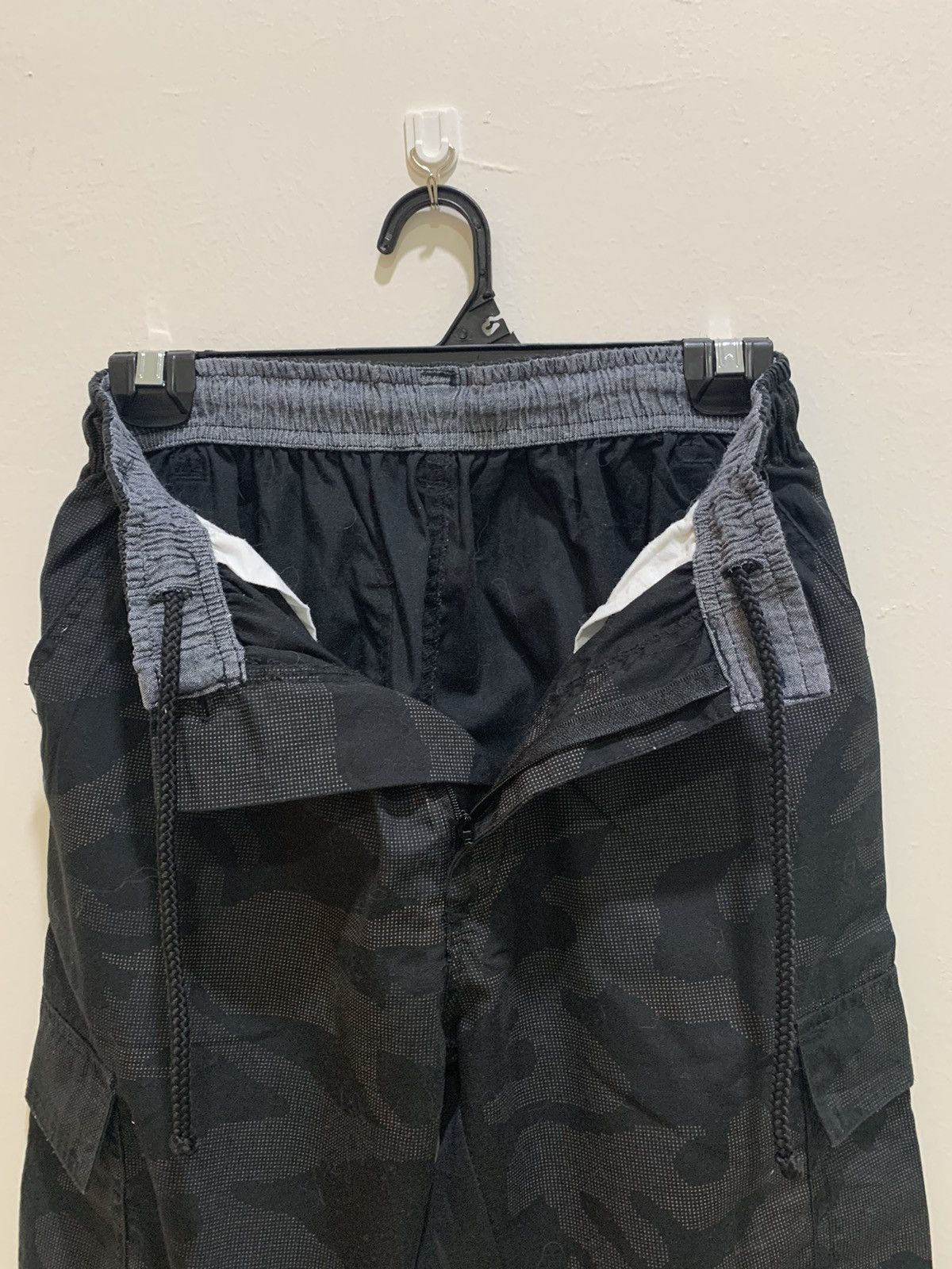 Japanese Brand JAPANESE BRAND Mesh Net Pattern Camouflag Cargo Jogger Pant Size US 30 / EU 46 - 13 Thumbnail