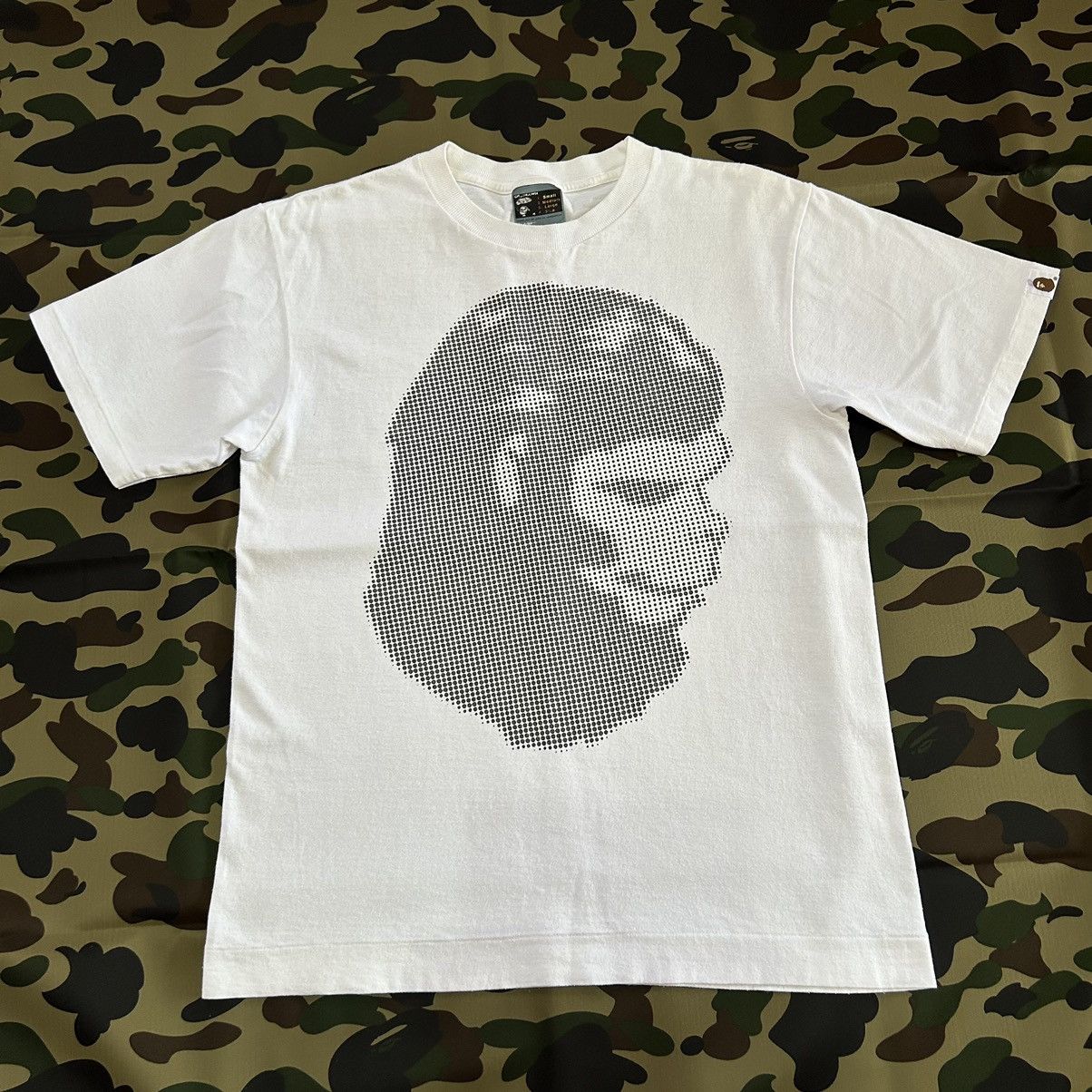 Bape 3D Big Head Tee Size US S / EU 44-46 / 1 - 1 Thumbnail