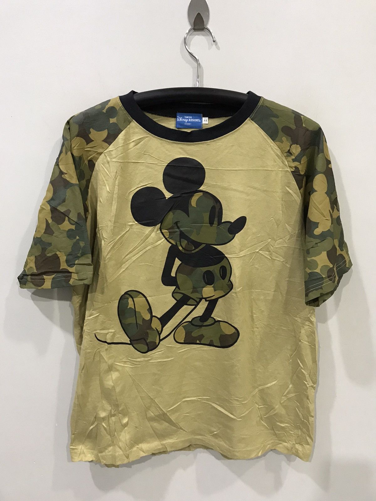 Disney × Mickey Mouse MICKEY MOUSE DISNEY Raglan Camo Sleeve Shirt Size US XL / EU 56 / 4 - 1 Thumbnail