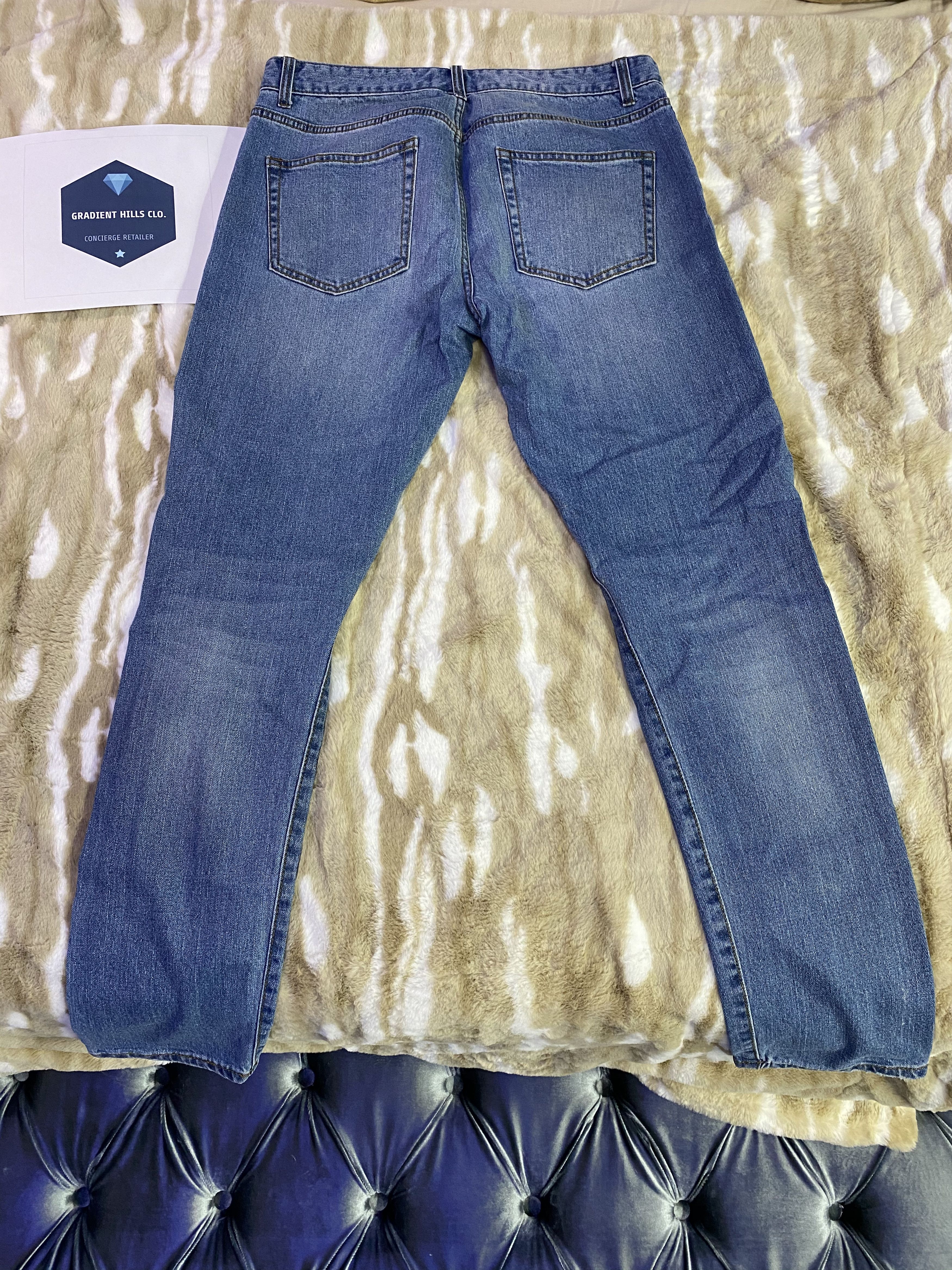 Forever 21 Knee Blowout Iconic Stripe Motif Indigo Denim Jeans Size US 33 - 3 Thumbnail