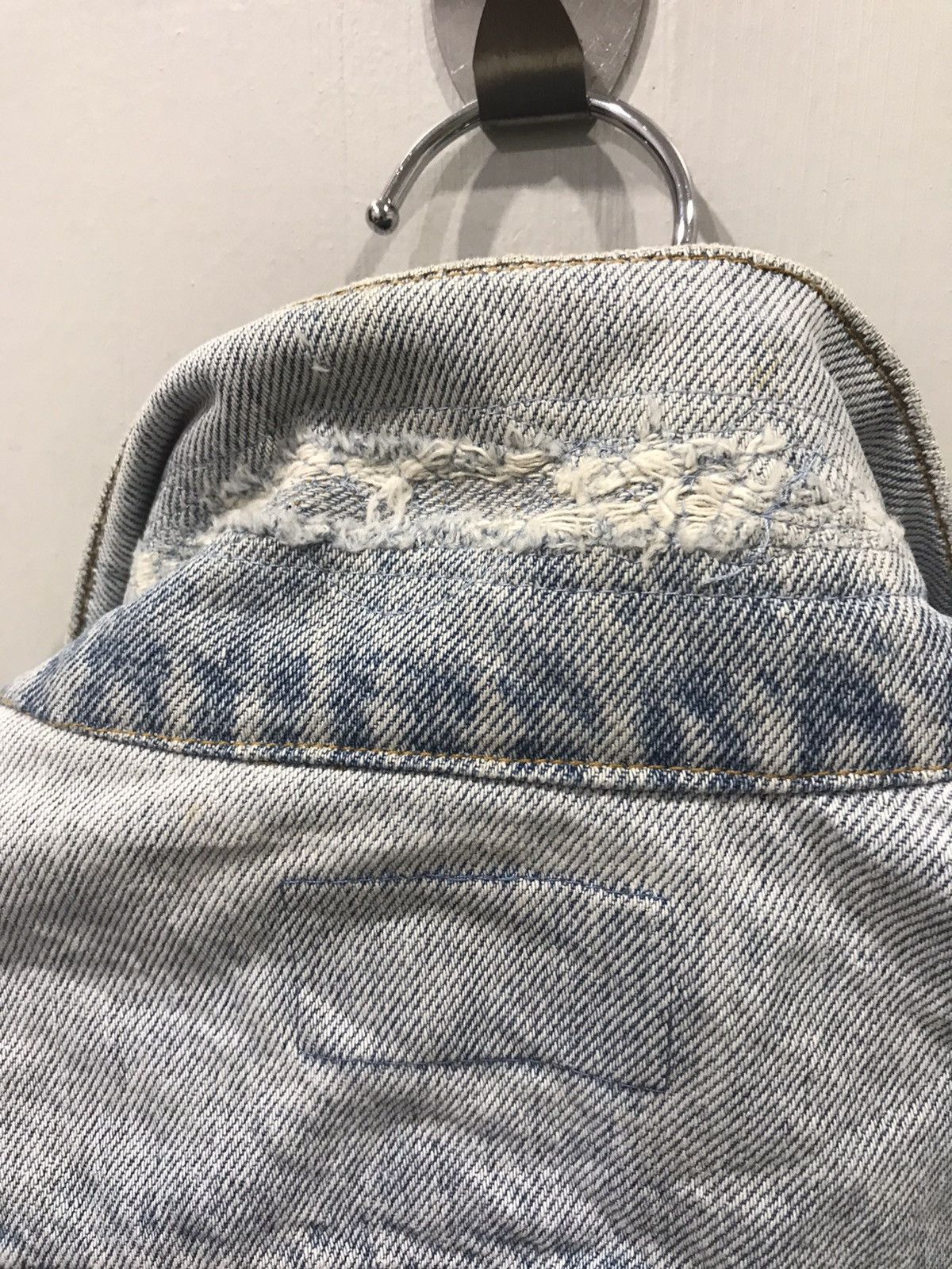Levi's × Vintage Vintage 90s Levis 777 Button #527 Distressed denim Jacket Size US M / EU 48-50 / 2 - 12 Thumbnail