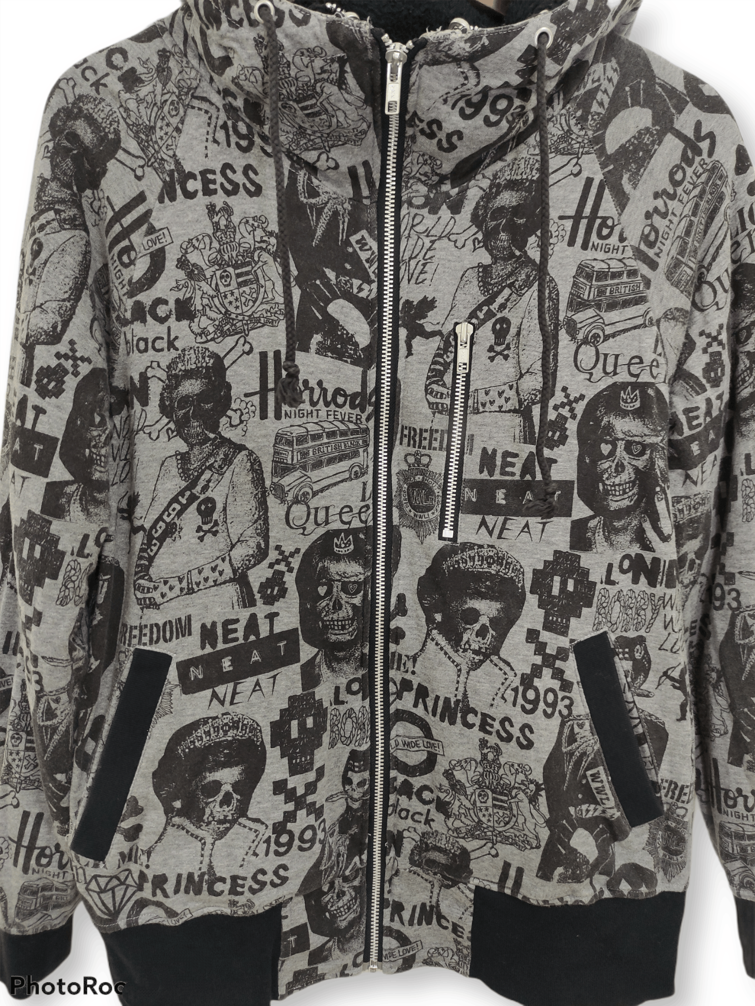 Japanese Brand Reversible Hoodie Fleece Skull Queen Full Print Size US M / EU 48-50 / 2 - 3 Thumbnail
