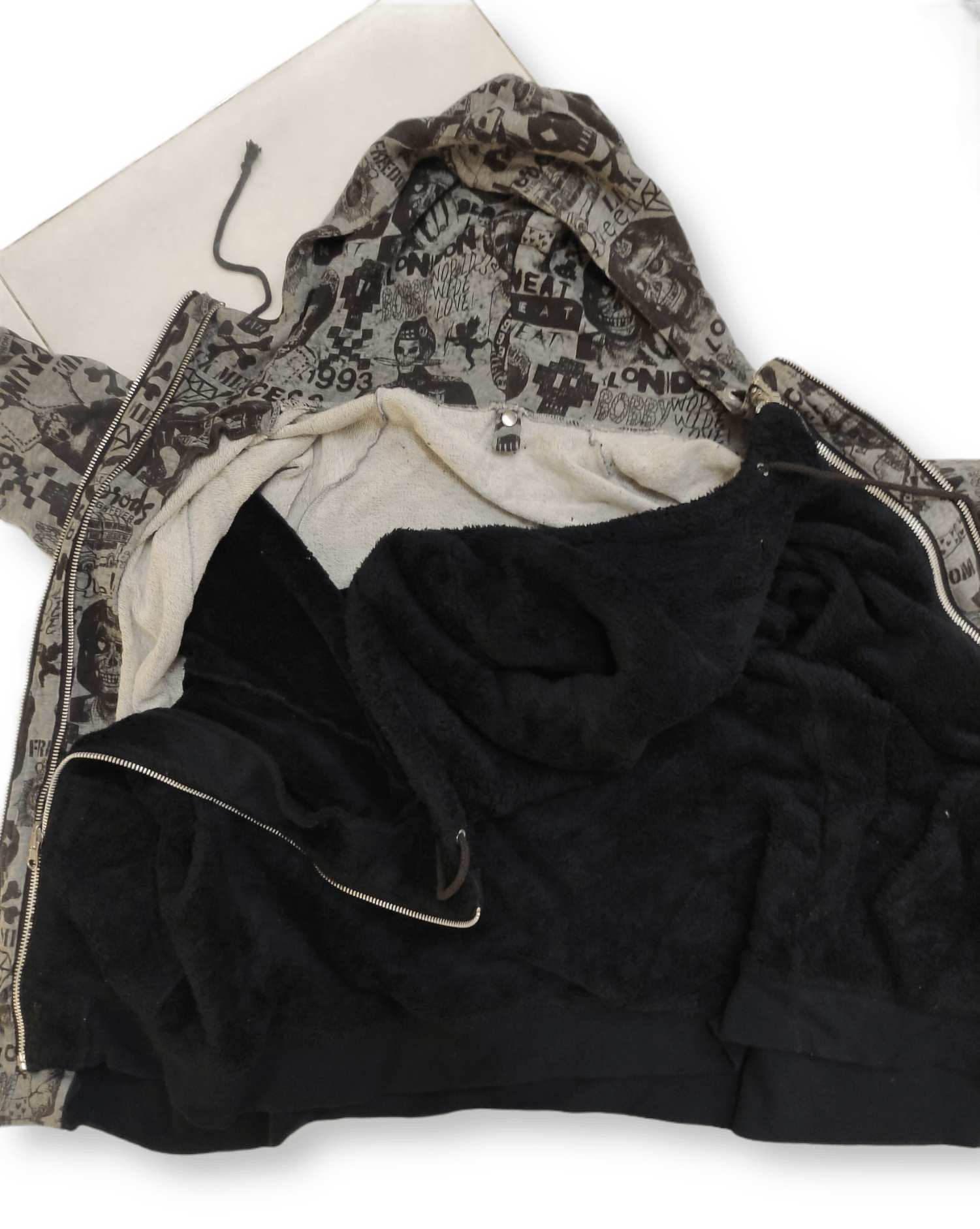 Japanese Brand Reversible Hoodie Fleece Skull Queen Full Print Size US M / EU 48-50 / 2 - 19 Thumbnail