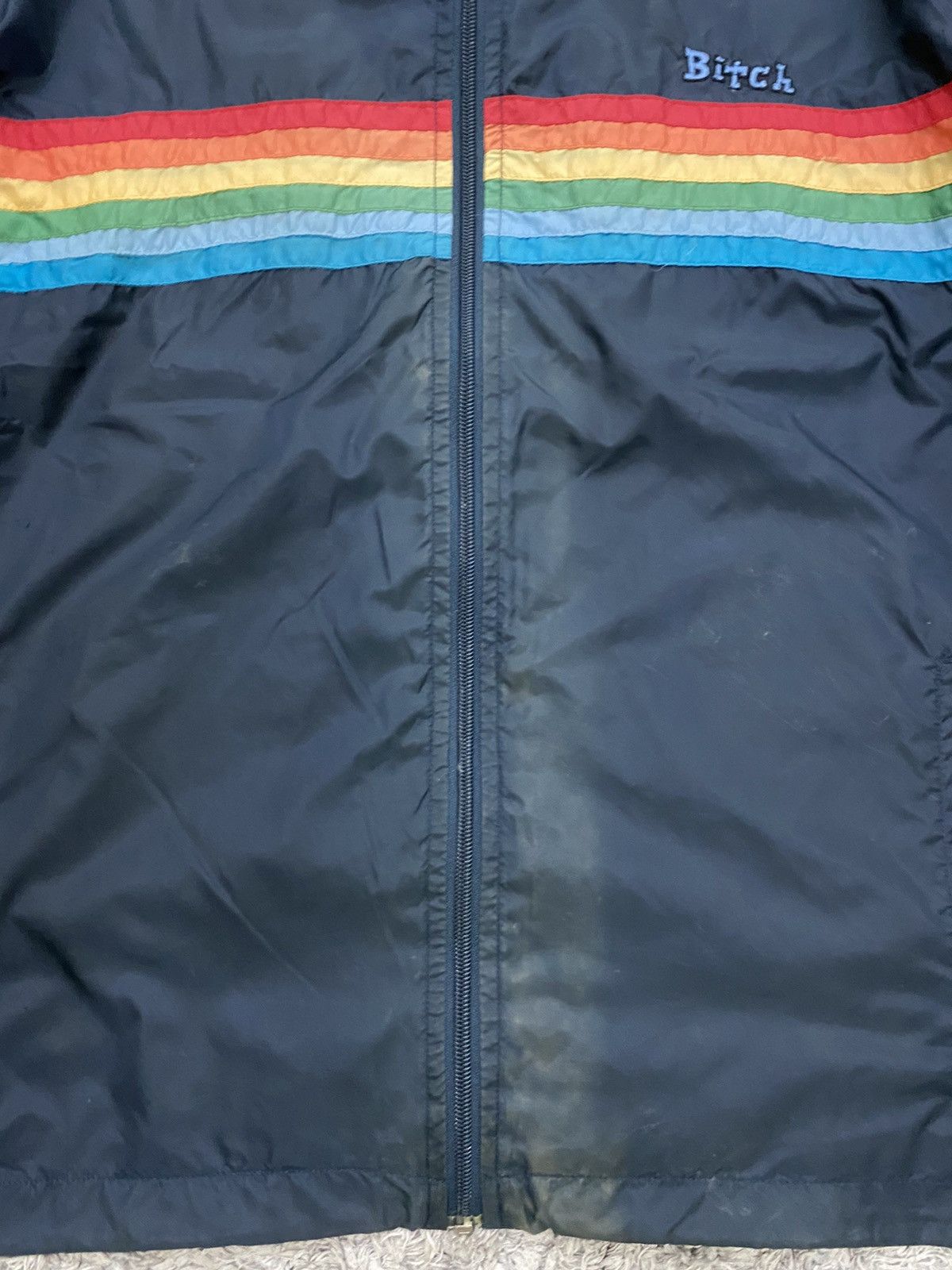 Vintage Vintage Bitch Skateboards Rainbow Stripe Nylon Jacket Size US L / EU 52-54 / 3 - 13 Thumbnail